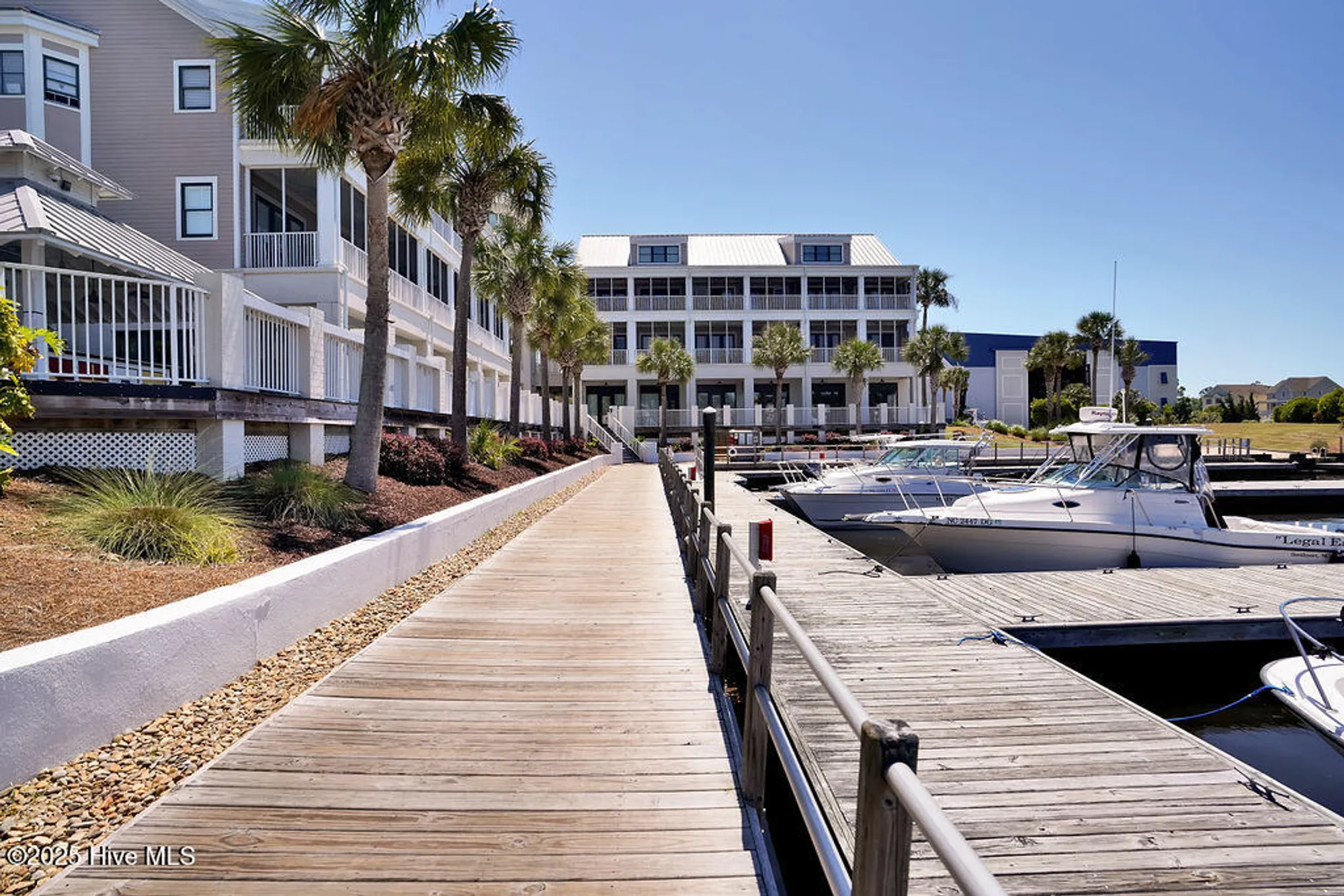 Property Slideshow image 78 of 125 | 3350 club villa dr 105, Southport, NC, 28461