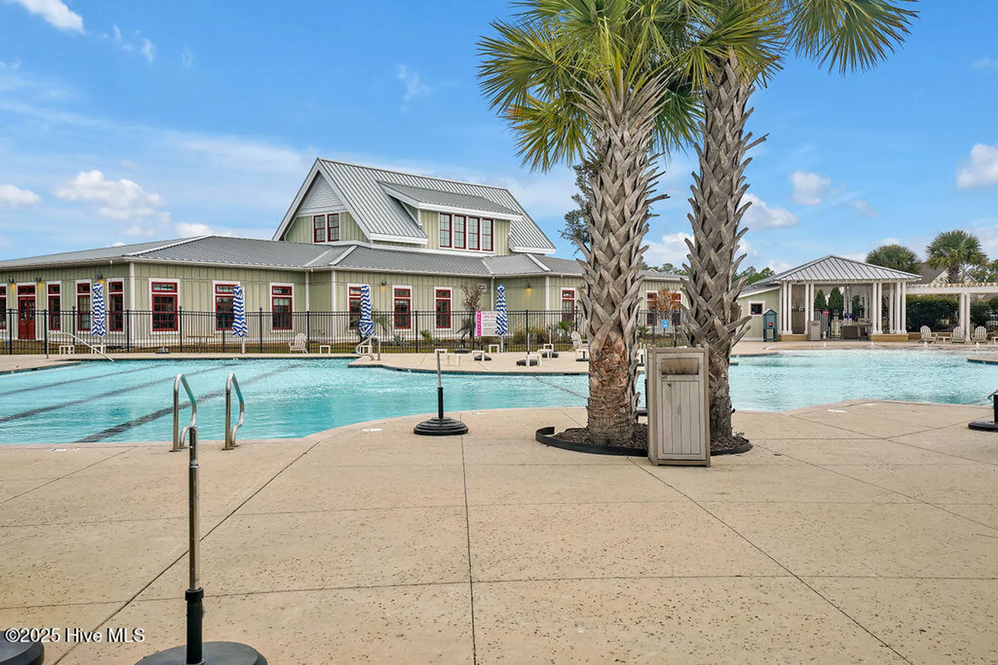 Property Slideshow image 91 of 125 | 3350 club villa dr 105, Southport, NC, 28461