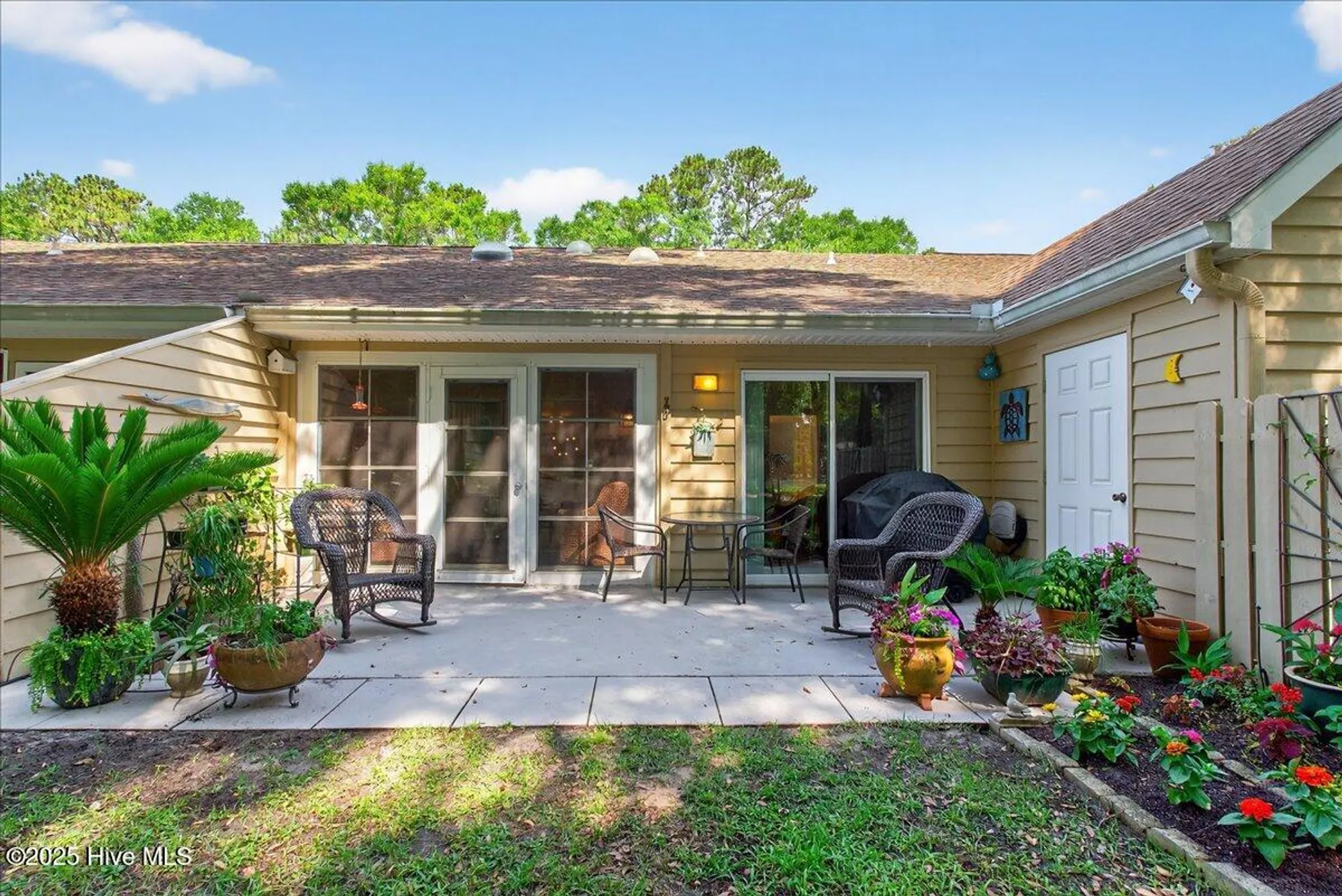 Property Slideshow image 37 of 44 | 354 sea trail dr 2, Sunset Beach, NC, 28468