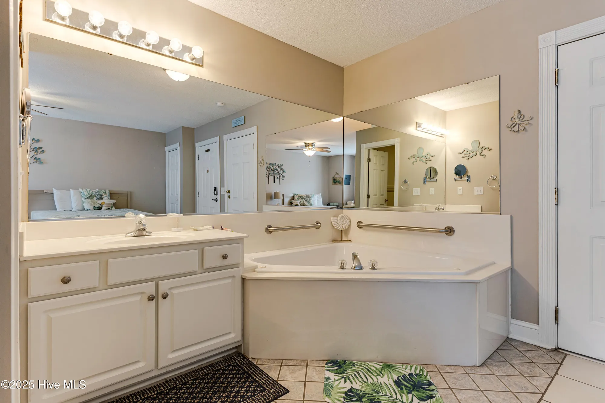 Property Slideshow image 20 of 43 | 330 s middleton dr 1201, Calabash, NC, 28467