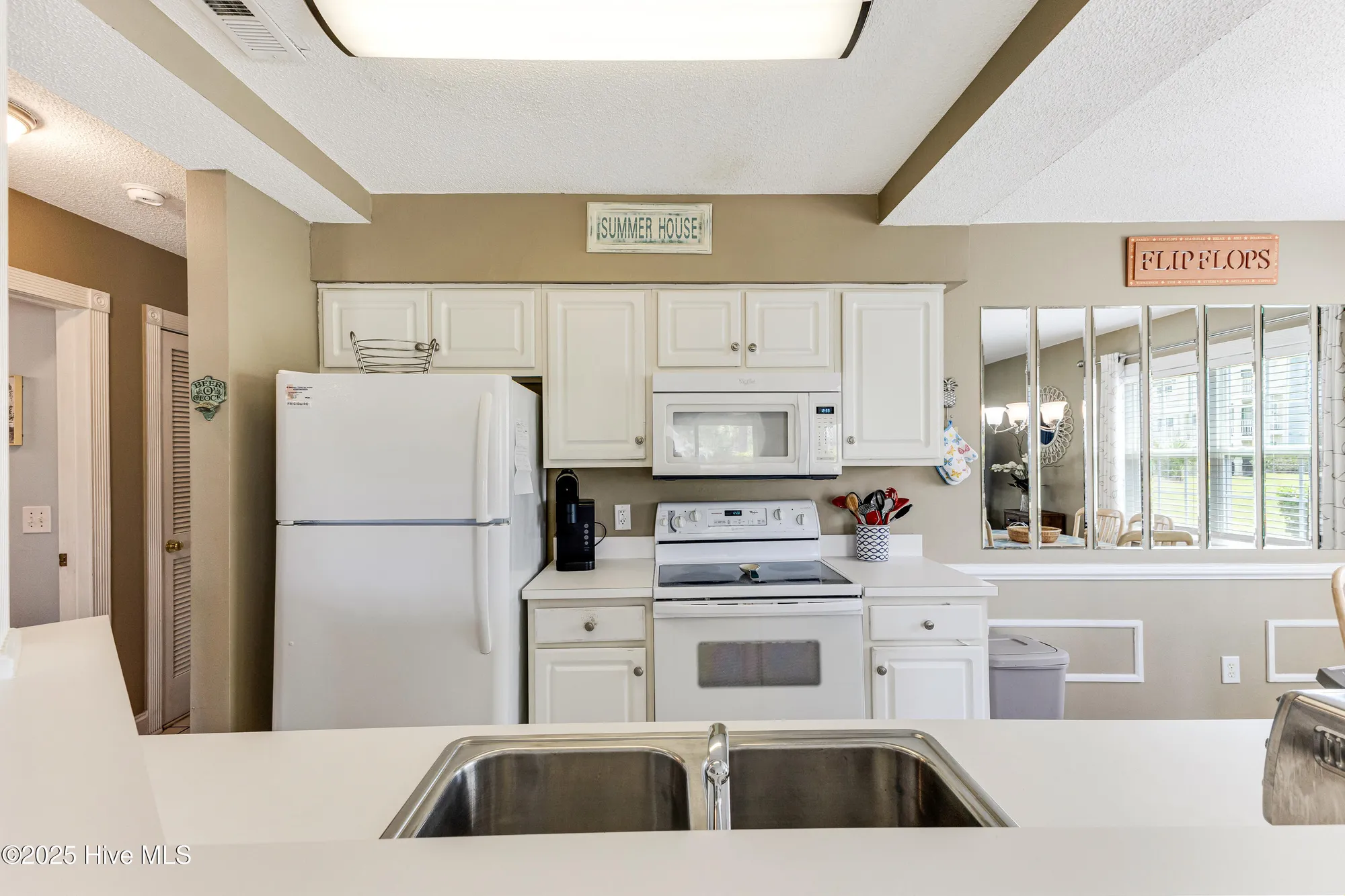 Property Slideshow image 7 of 43 | 330 s middleton dr 1201, Calabash, NC, 28467