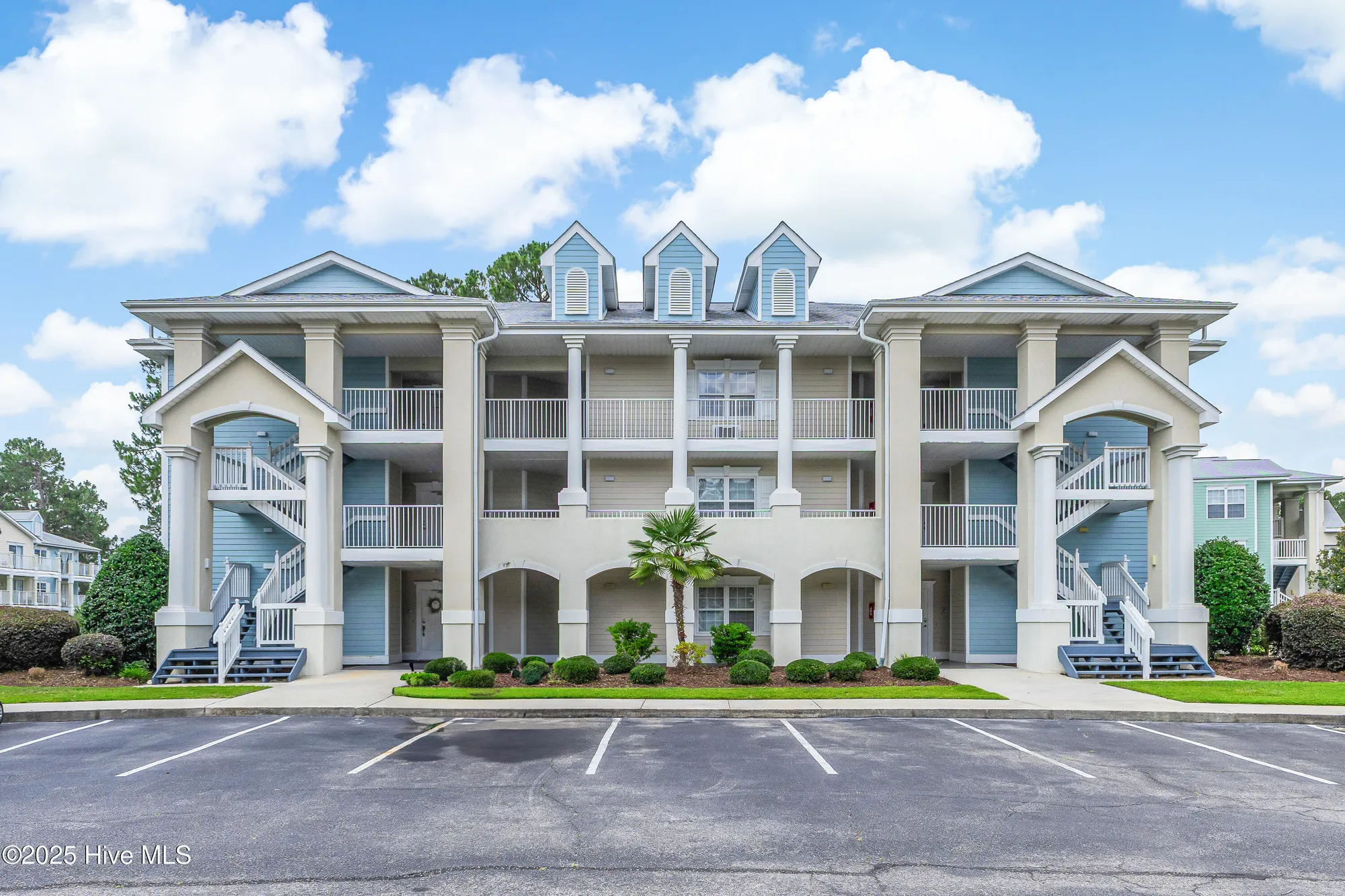 Property Slideshow image 1 of 43 | 330 s middleton dr 1201, Calabash, NC, 28467