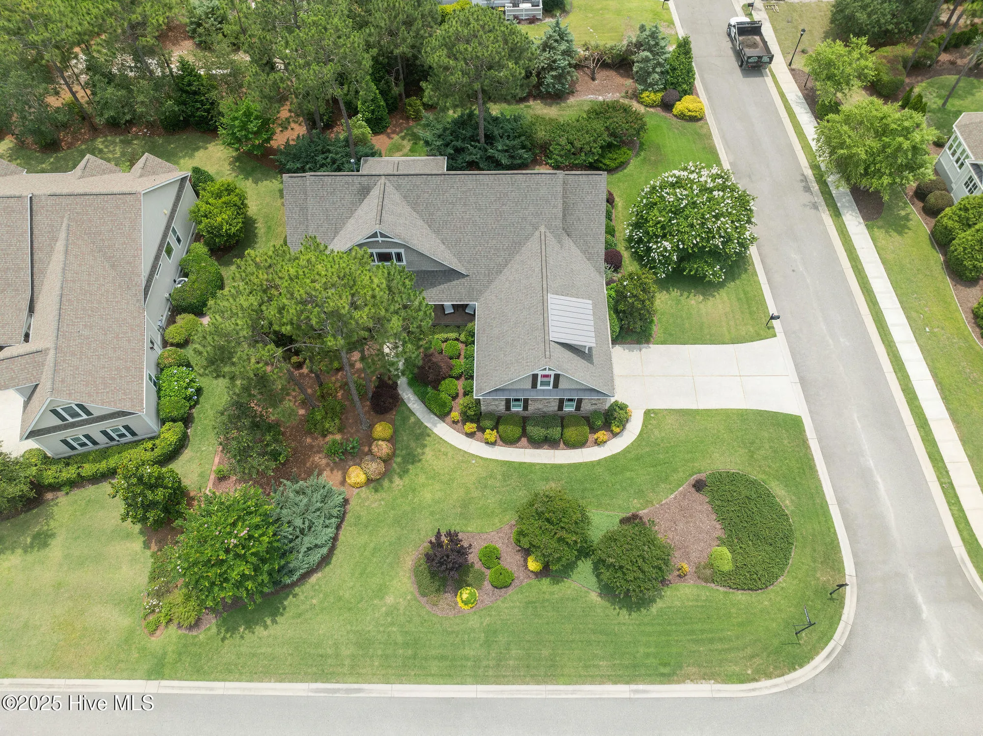 Property Slideshow image 4 of 80 | 2584 parkridge dr, Southport, NC, 28461