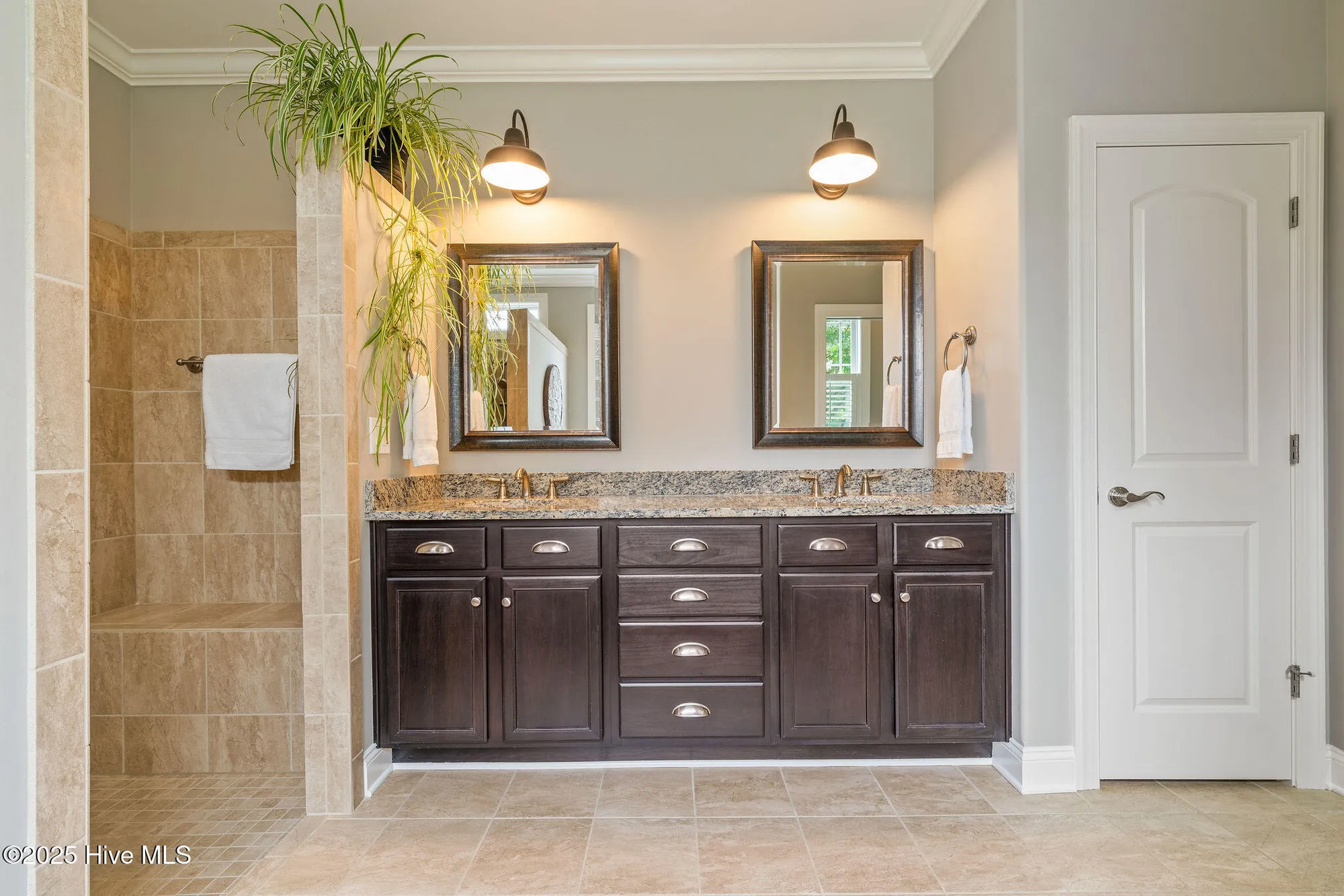 Property Slideshow image 37 of 80 | 2584 parkridge dr, Southport, NC, 28461