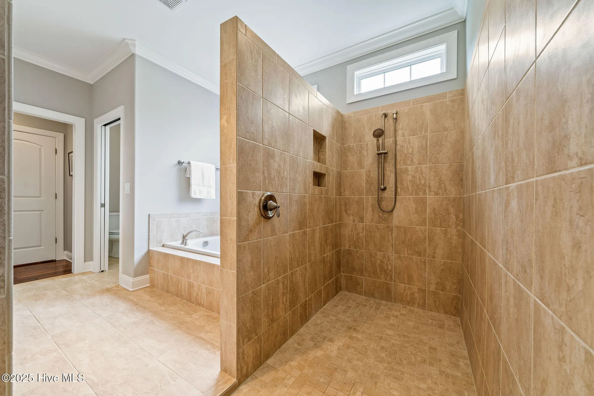 Property Slideshow image 38 of 80 | 2584 parkridge dr, Southport, NC, 28461