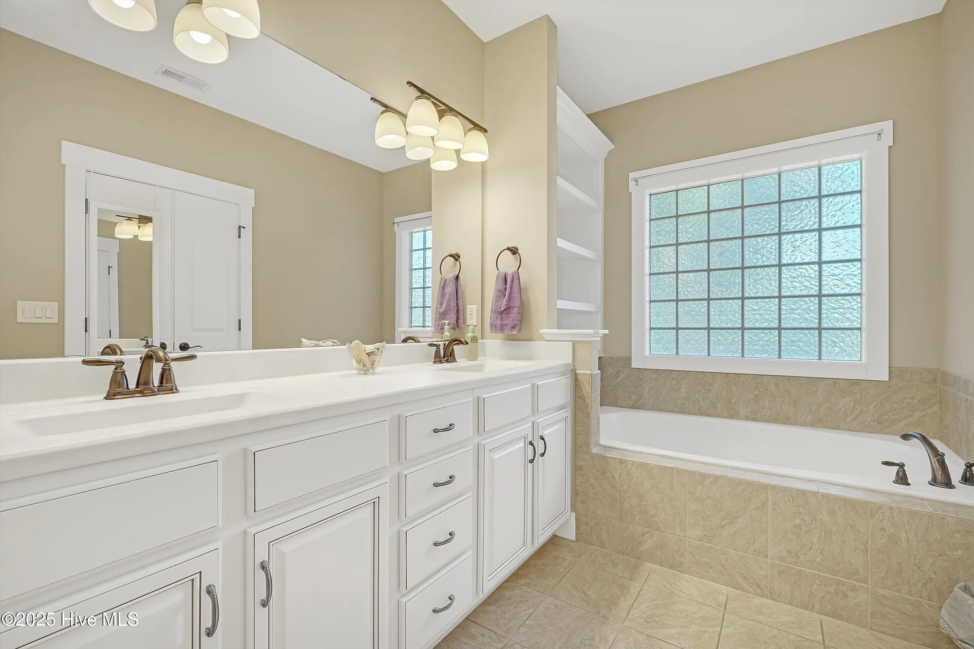 Property Slideshow image 19 of 54 | 4277 kingston ct, Southport, NC, 28461