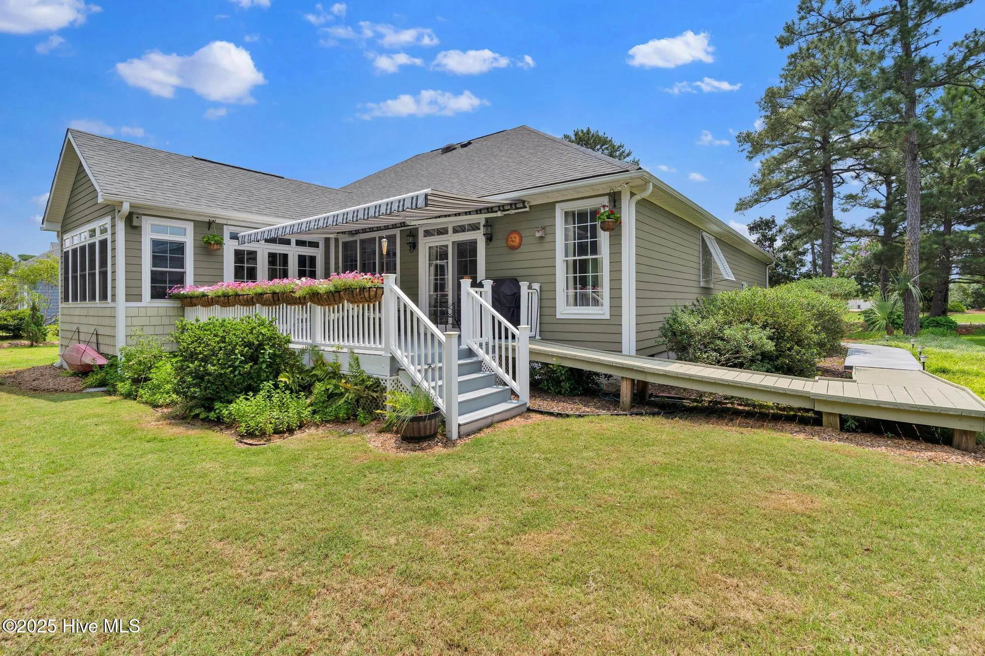 Property Slideshow image 38 of 57 | 2856 trailwood dr, Southport, NC, 28461