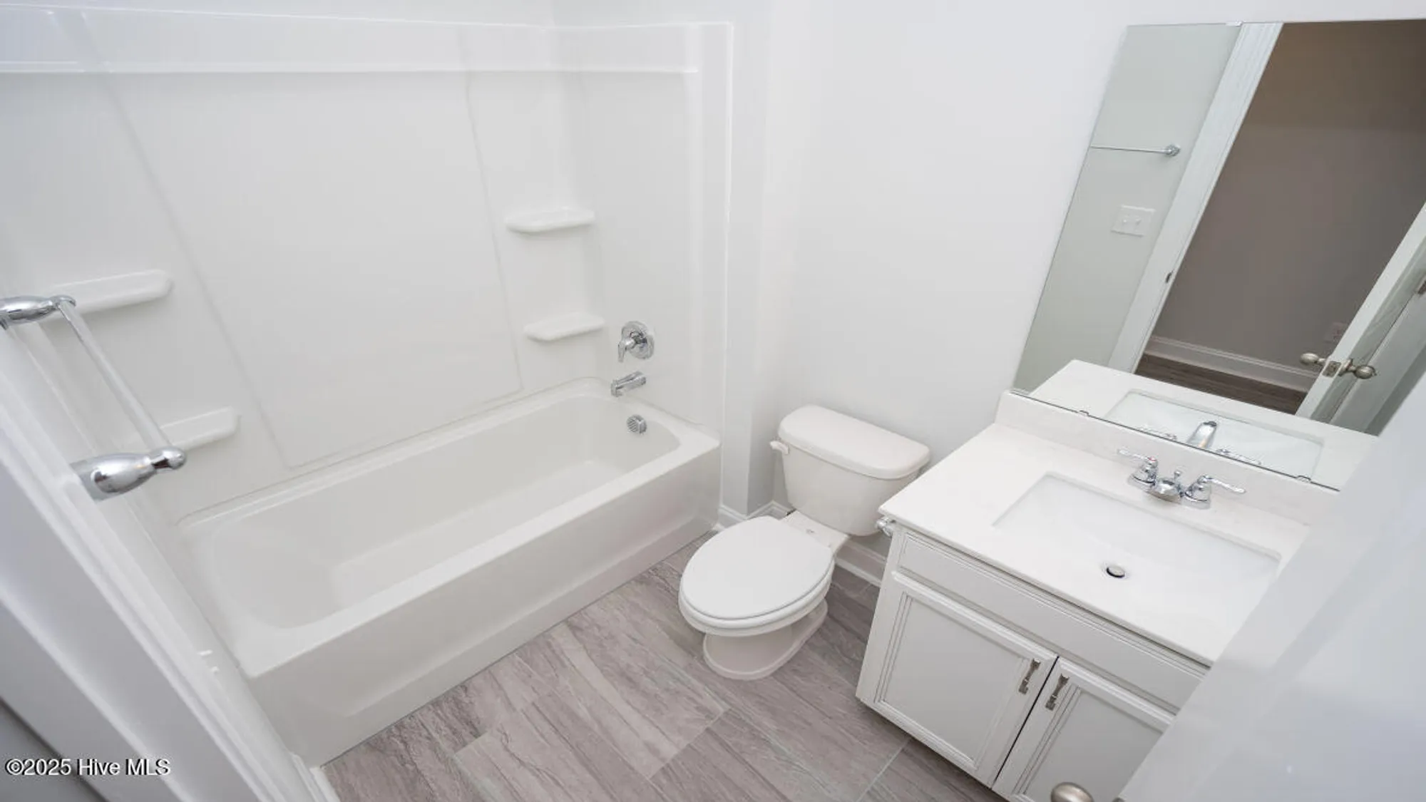 Property Slideshow image 18 of 37 | 1132 indigo bunting dr 57, Leland, NC, 28451