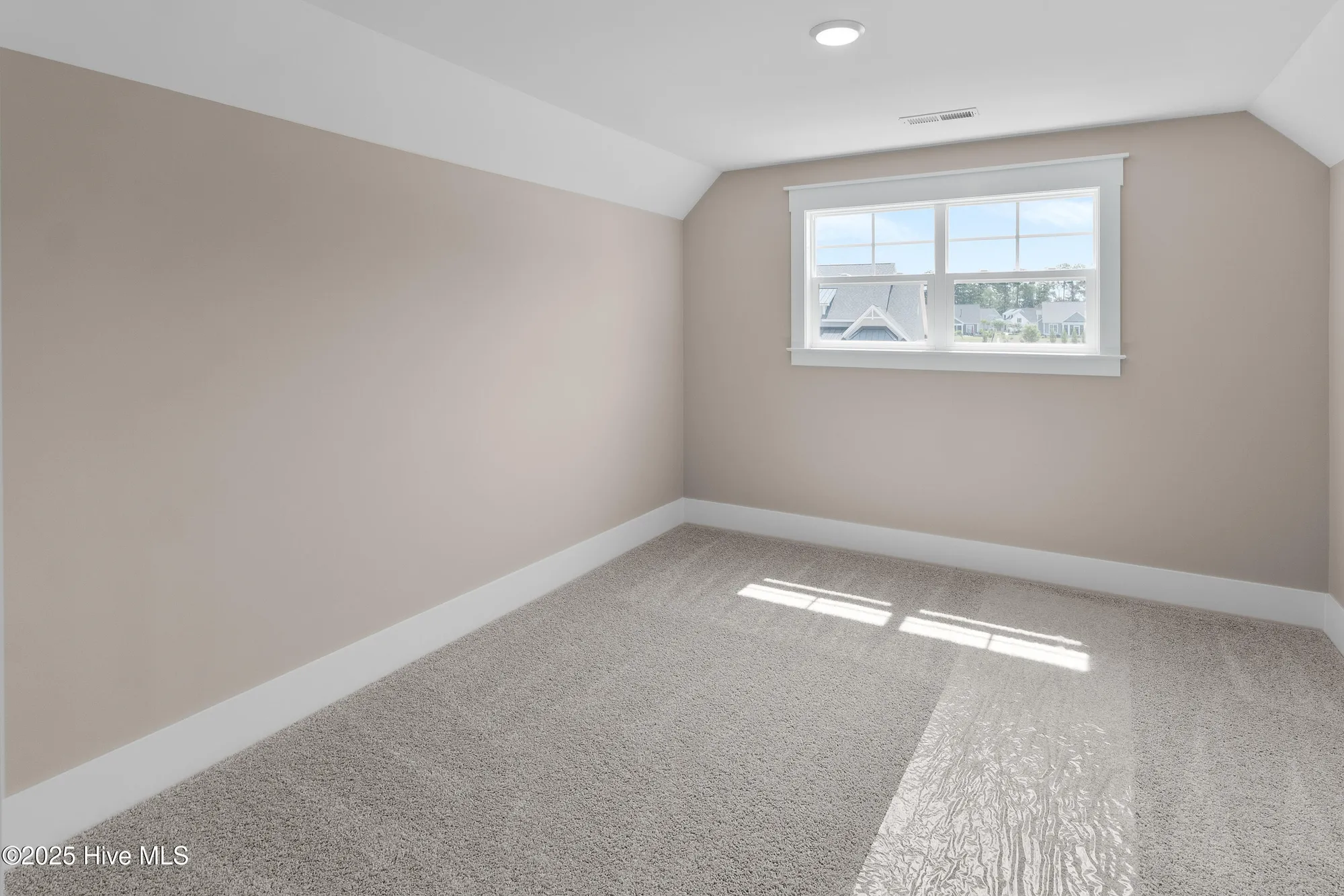 Property Slideshow image 44 of 59 | 7334 foxbriar dr, Leland, NC, 28451