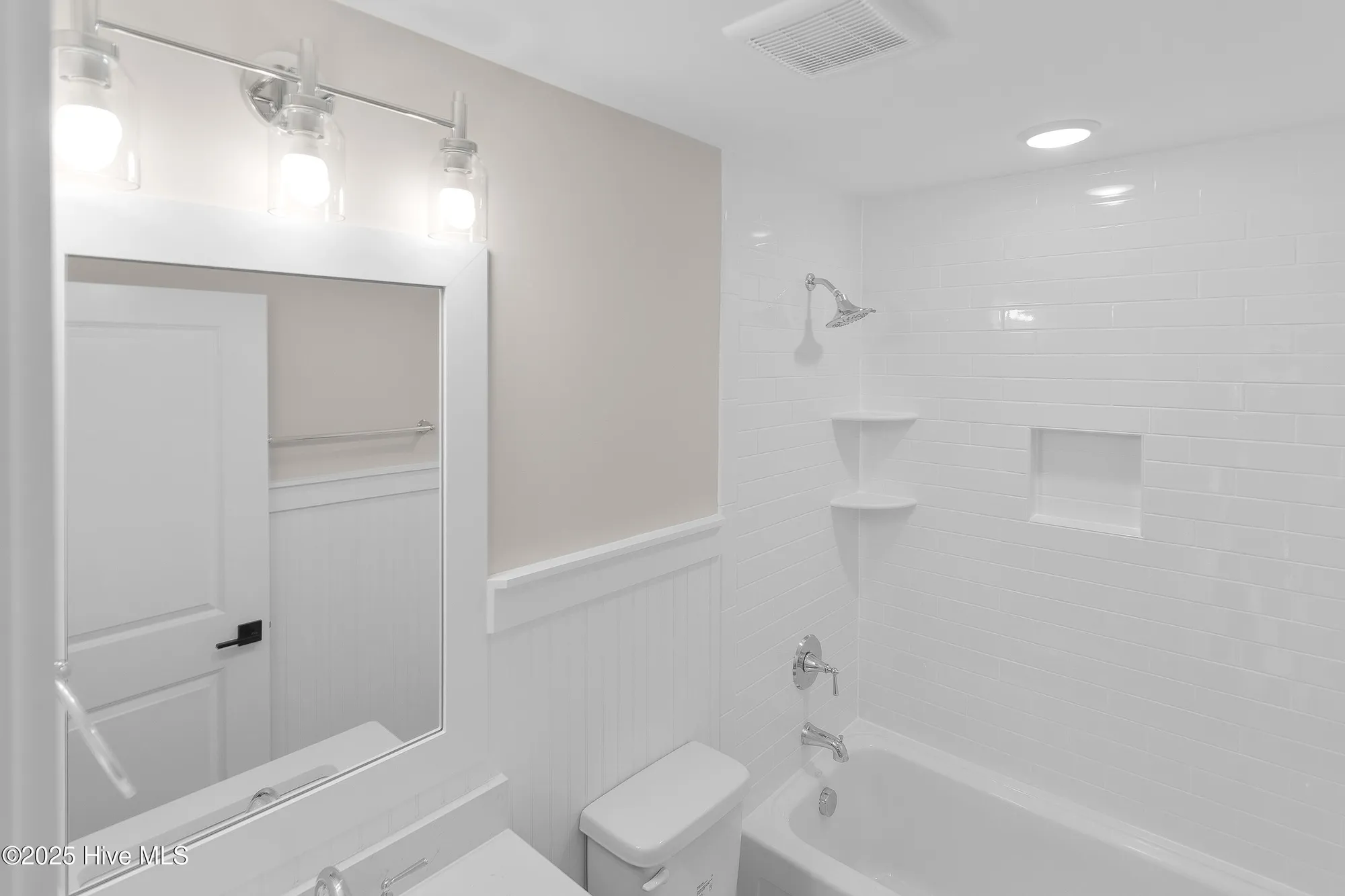 Property Slideshow image 37 of 59 | 7334 foxbriar dr, Leland, NC, 28451