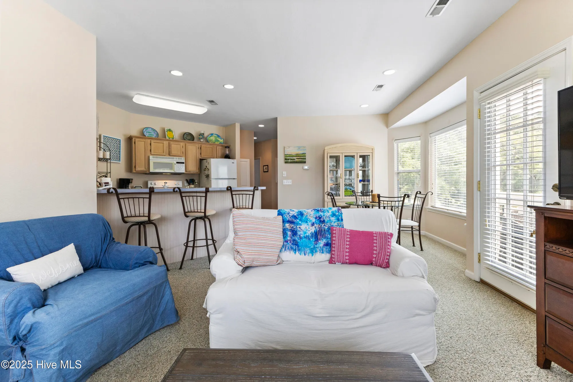 Property Slideshow image 15 of 51 | 215 kings trl 1105, Sunset Beach, NC, 28468