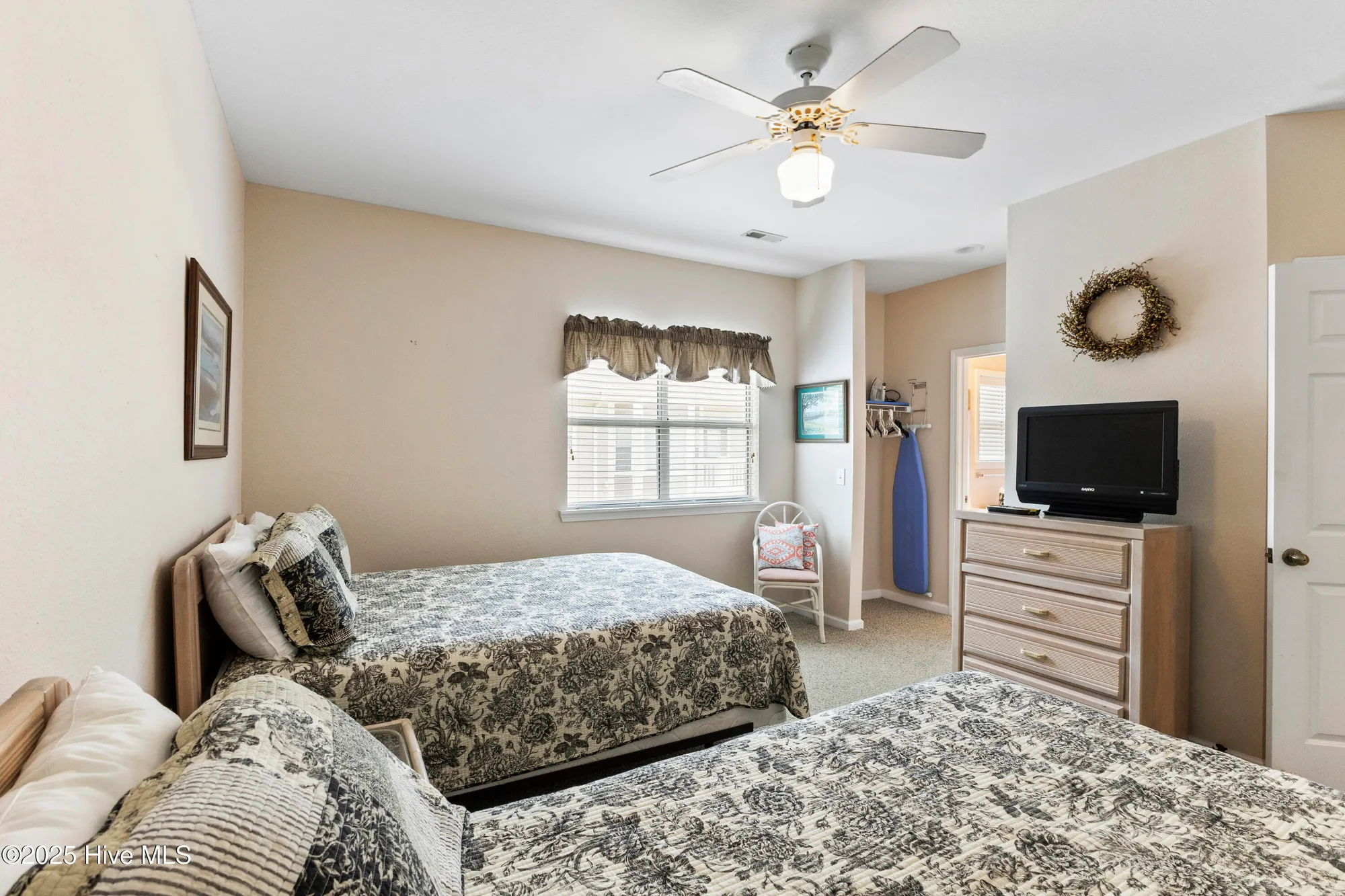 Property Slideshow image 19 of 51 | 215 kings trl 1105, Sunset Beach, NC, 28468