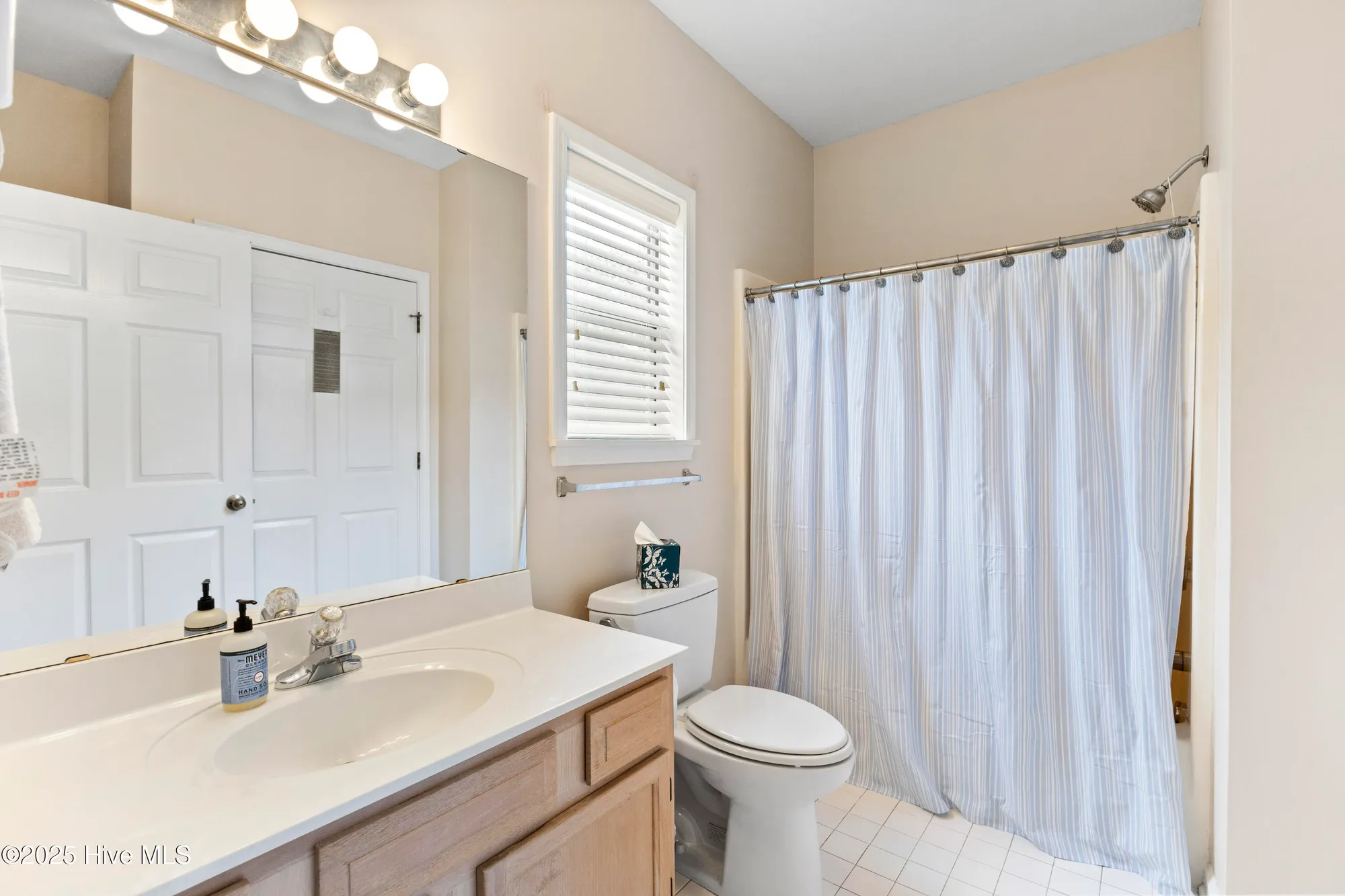 Property Slideshow image 21 of 51 | 215 kings trl 1105, Sunset Beach, NC, 28468