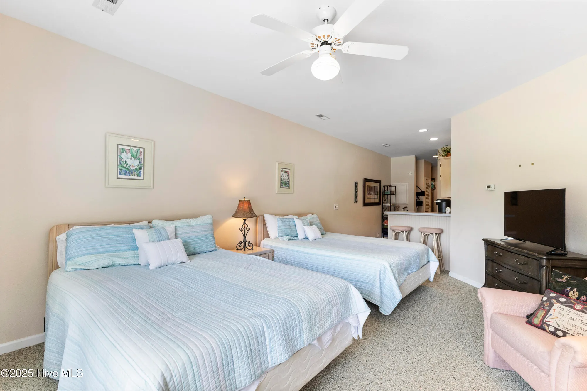 Property Slideshow image 31 of 51 | 215 kings trl 1105, Sunset Beach, NC, 28468