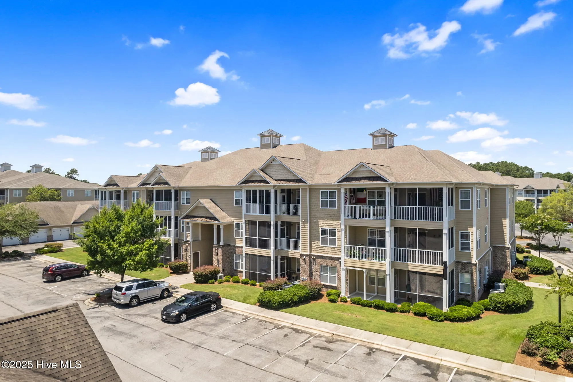 Property Slideshow image 1 of 39 | 235 woodlands way 9, Calabash, NC, 28467