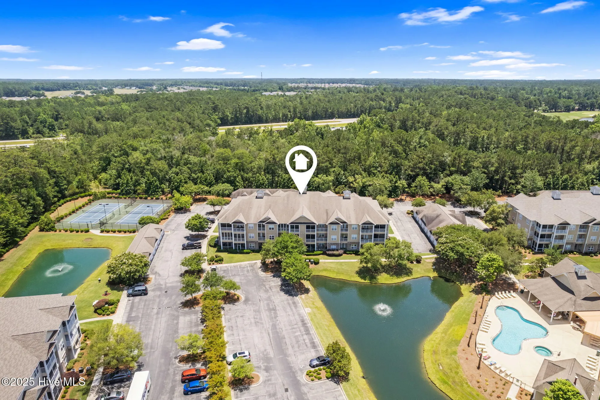 Property Slideshow image 21 of 39 | 235 woodlands way 9, Calabash, NC, 28467