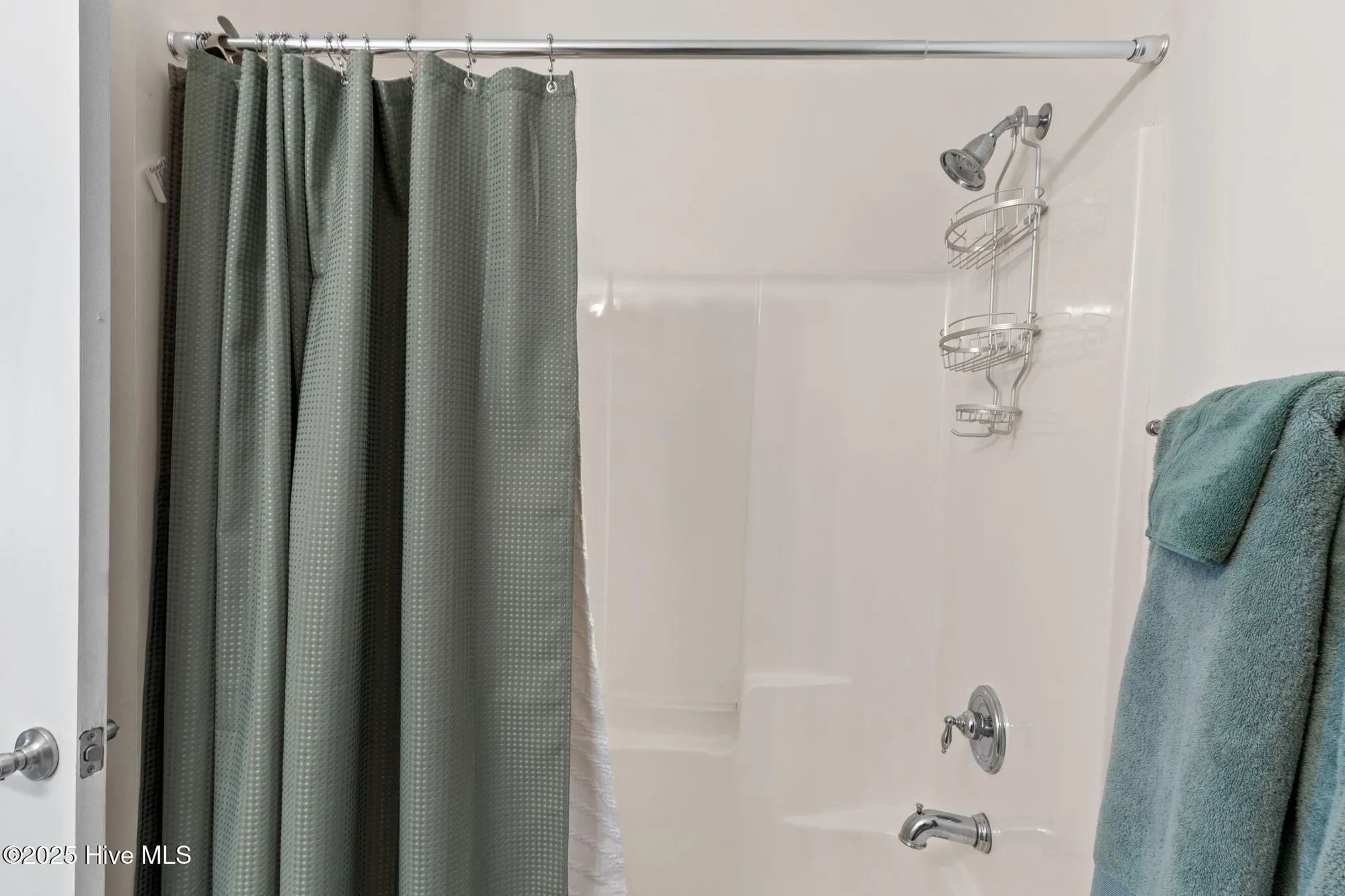 Property Slideshow image 13 of 39 | 235 woodlands way 9, Calabash, NC, 28467