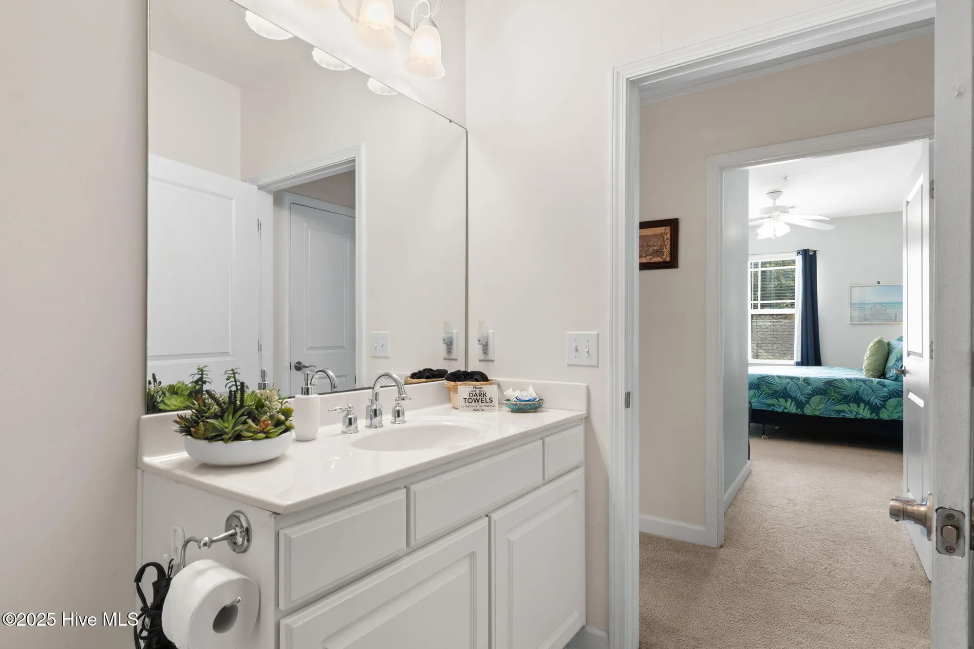 Property Slideshow image 14 of 39 | 235 woodlands way 9, Calabash, NC, 28467