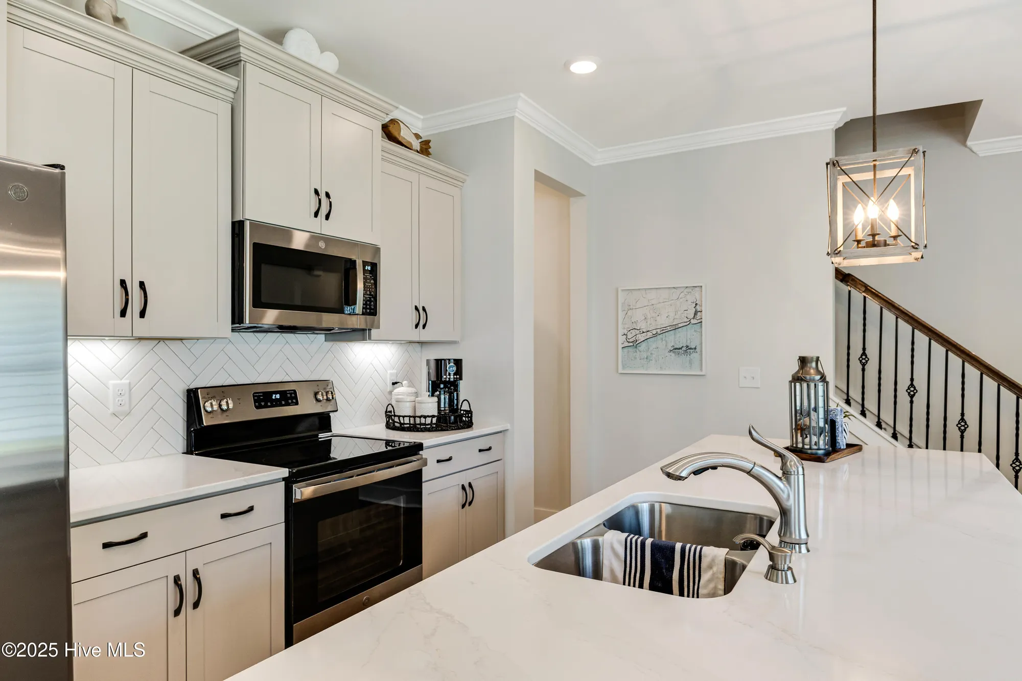 Property Slideshow image 9 of 43 | 215 vivian st nw, Calabash, NC, 28467