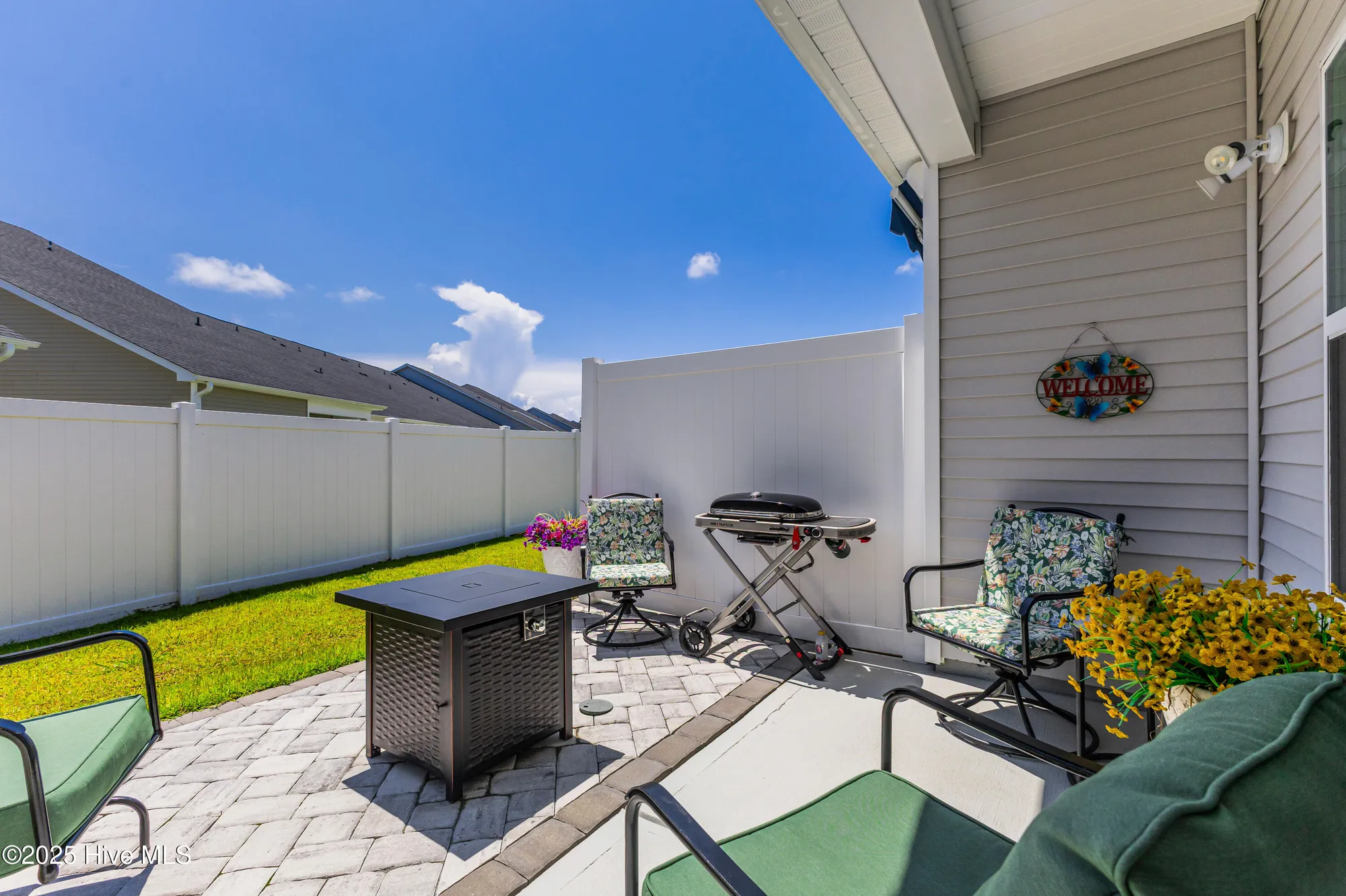 Property Slideshow image 30 of 43 | 215 vivian st nw, Calabash, NC, 28467