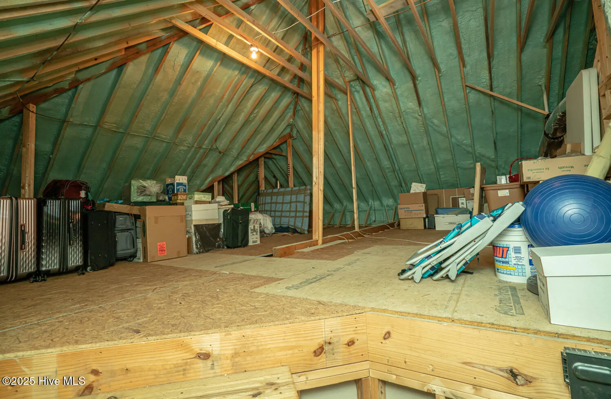 Property Slideshow image 46 of 84 | 545 gladstone cir, Ocean Isle Beach, NC, 28469