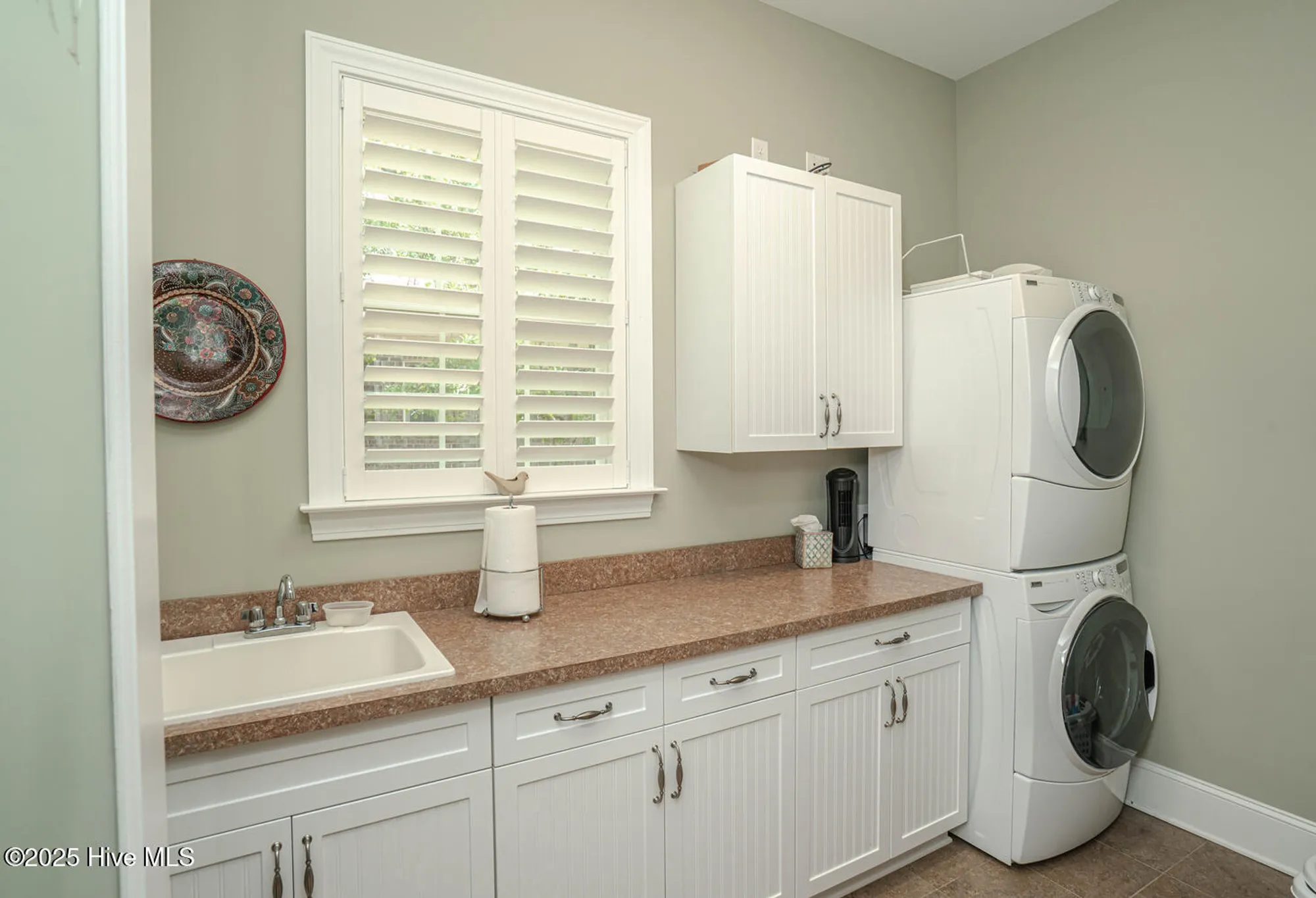 Property Slideshow image 24 of 84 | 545 gladstone cir, Ocean Isle Beach, NC, 28469