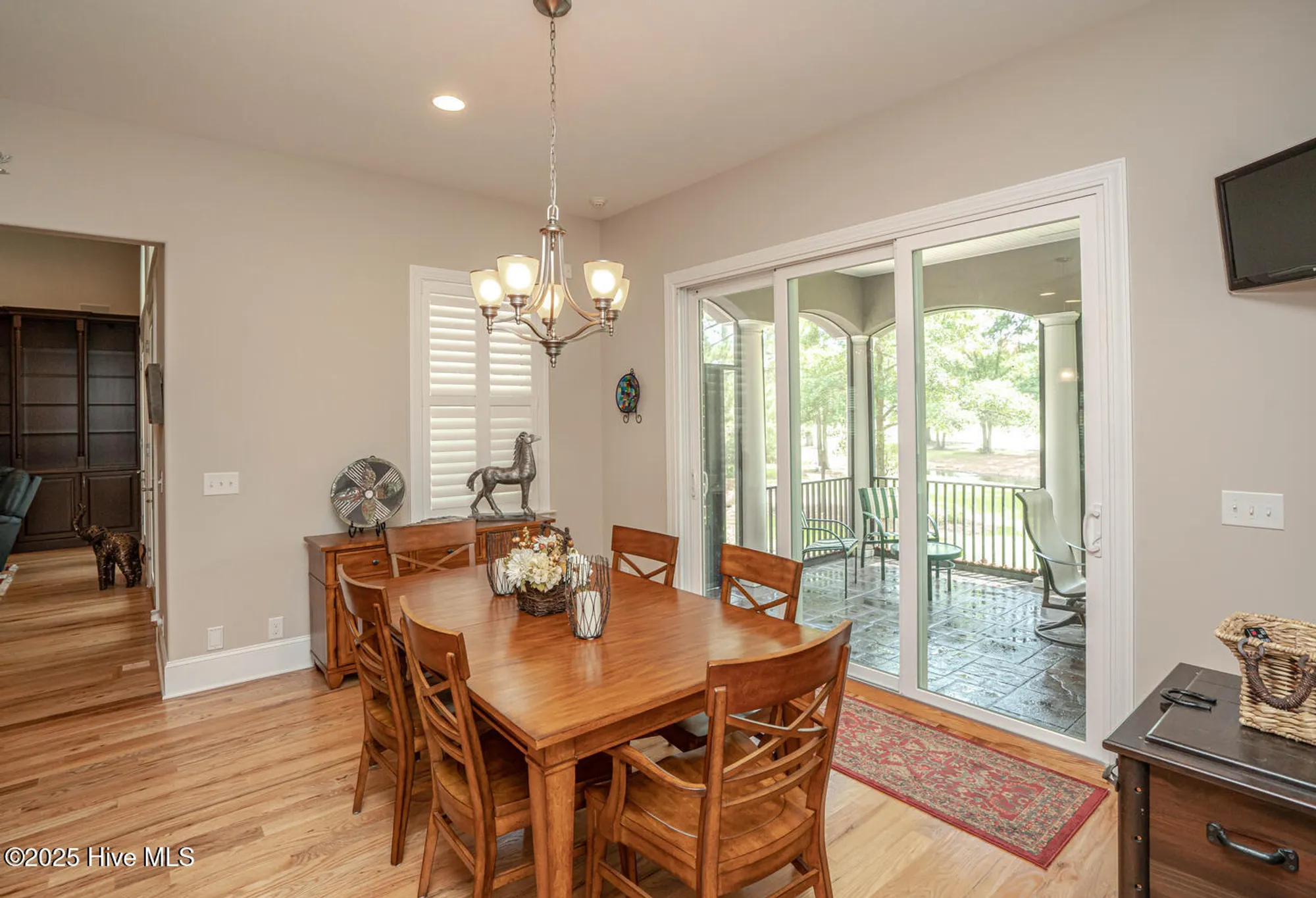 Property Slideshow image 23 of 84 | 545 gladstone cir, Ocean Isle Beach, NC, 28469
