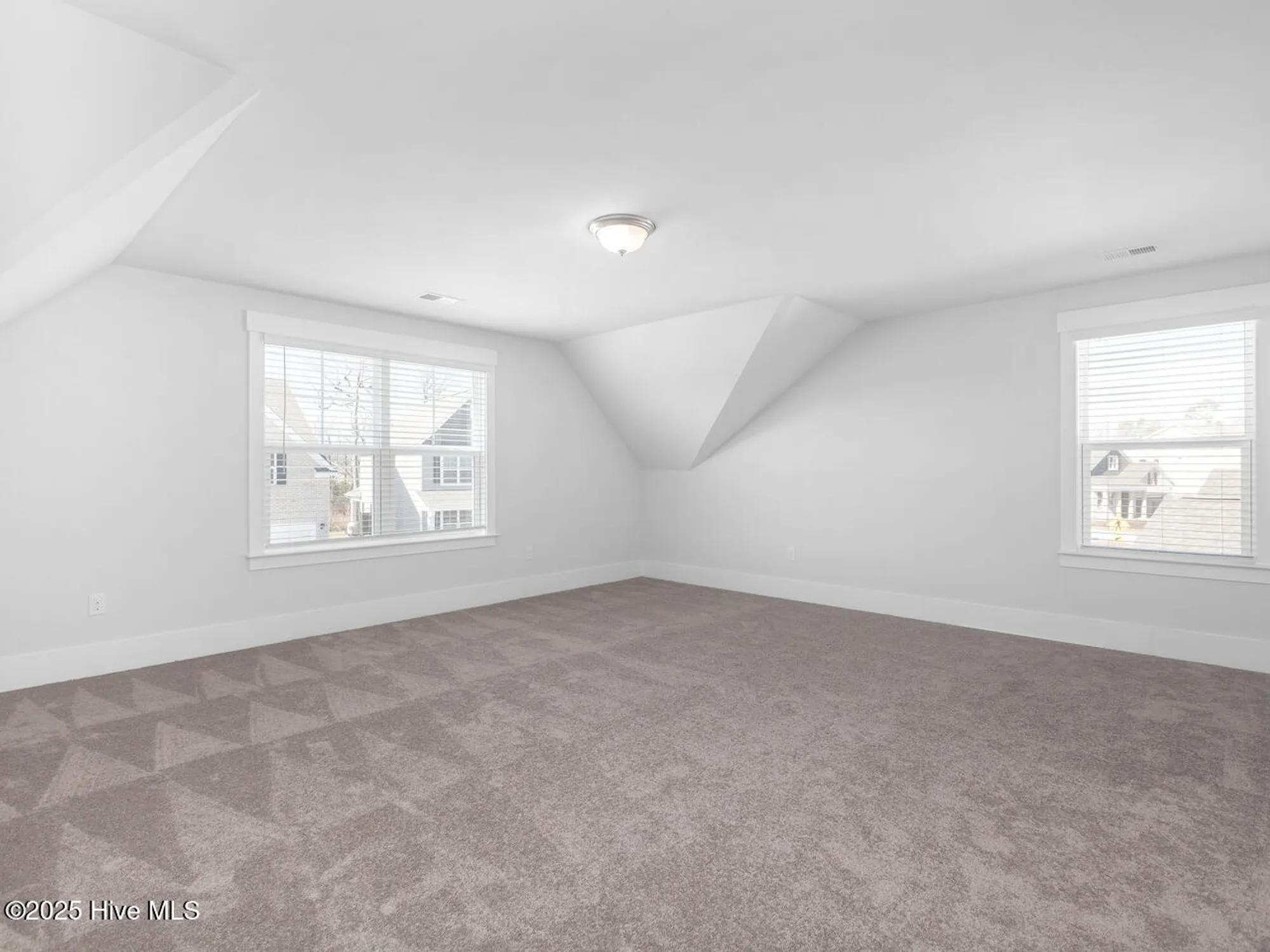 Property Slideshow image 13 of 31 | 1140 indigo bunting dr, Leland, NC, 28451