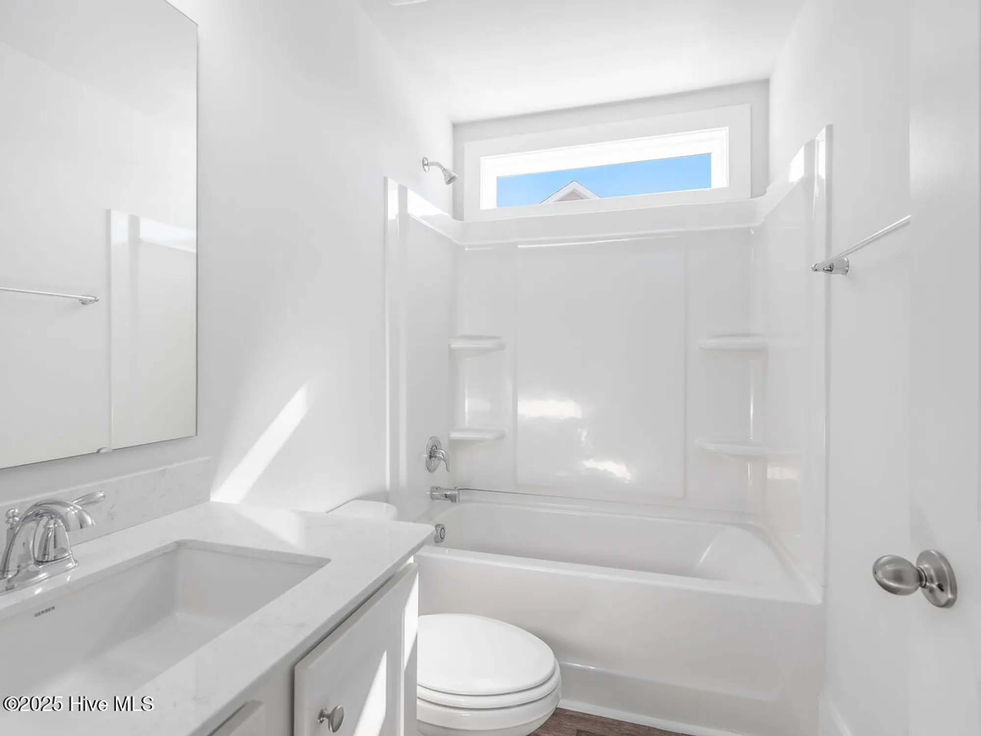 Property Slideshow image 15 of 31 | 1140 indigo bunting dr, Leland, NC, 28451