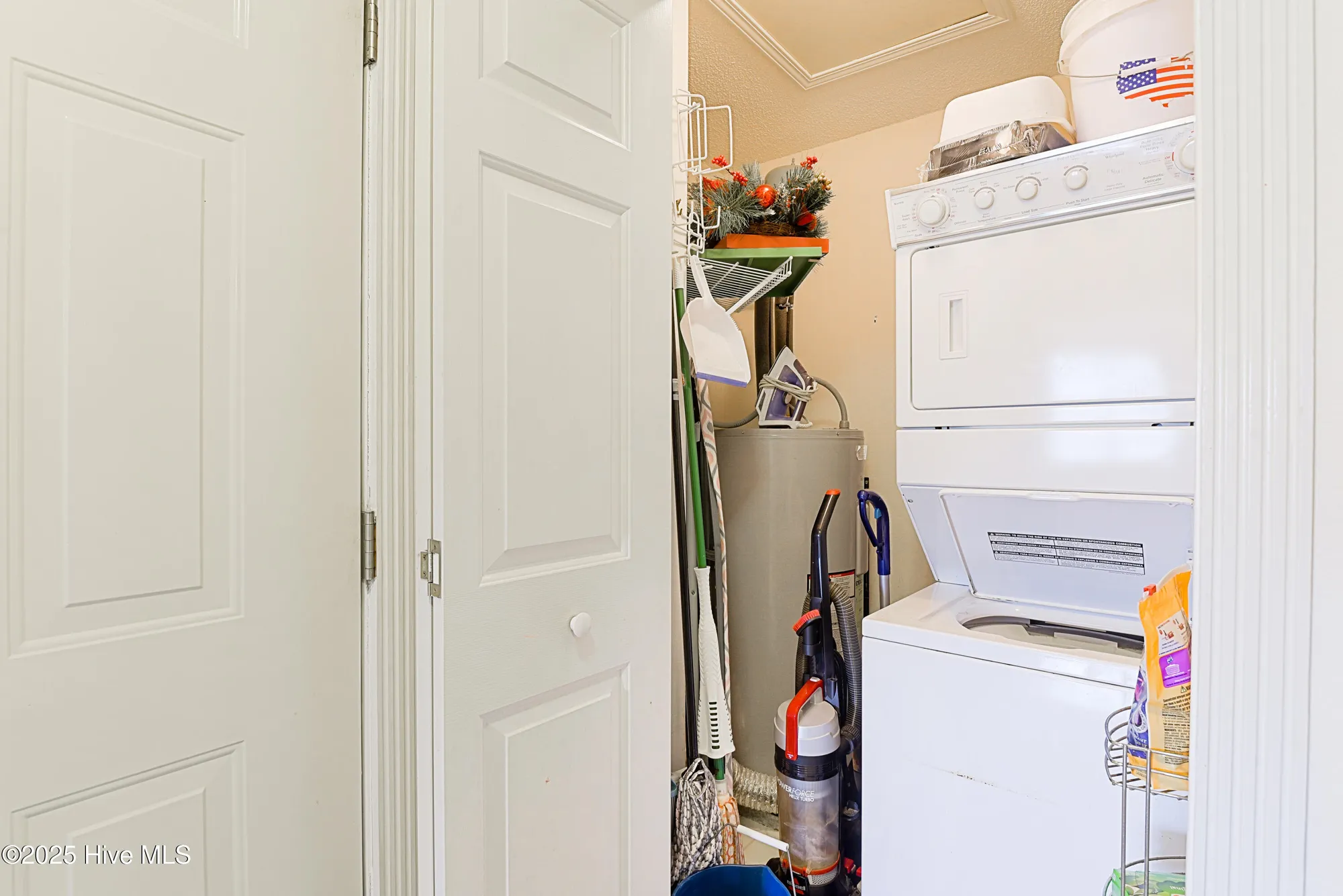 Property Slideshow image 7 of 53 | 330 s middleton dr 1009, Calabash, NC, 28467