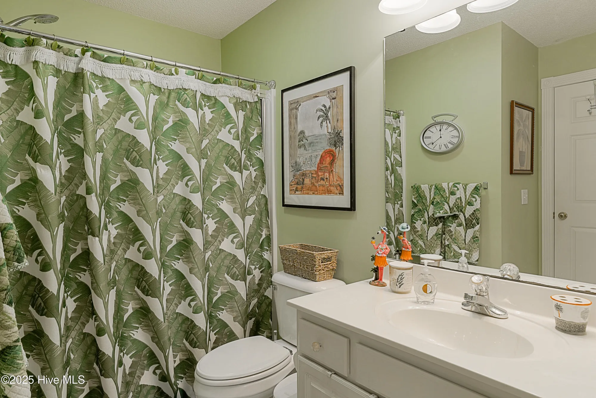 Property Slideshow image 14 of 53 | 330 s middleton dr 1009, Calabash, NC, 28467