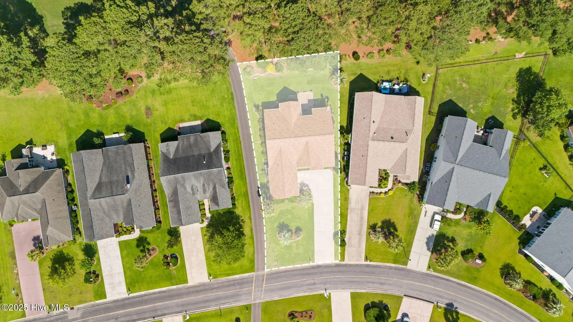 Property Slideshow image 63 of 75 | 923 meadowlands trl, Calabash, NC, 28467