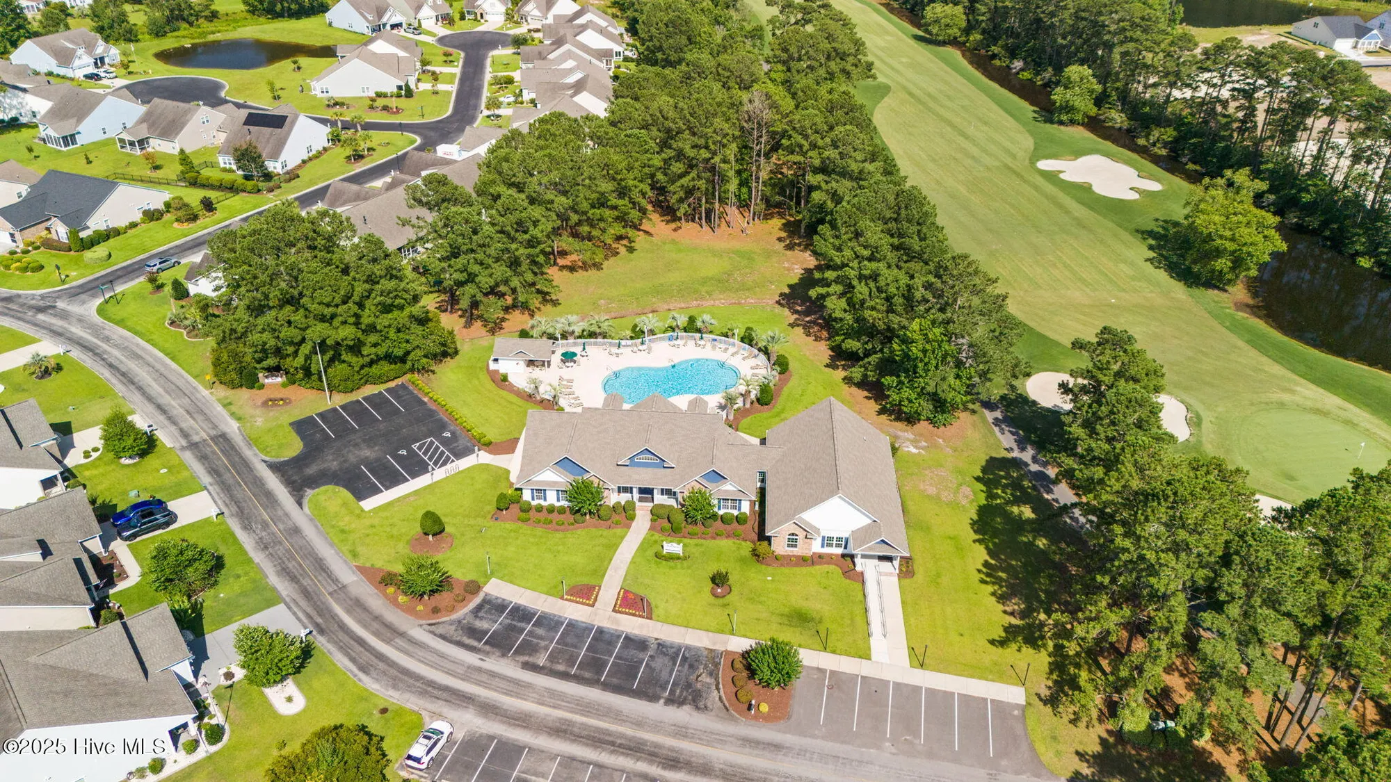 Property Slideshow image 19 of 75 | 923 meadowlands trl, Calabash, NC, 28467