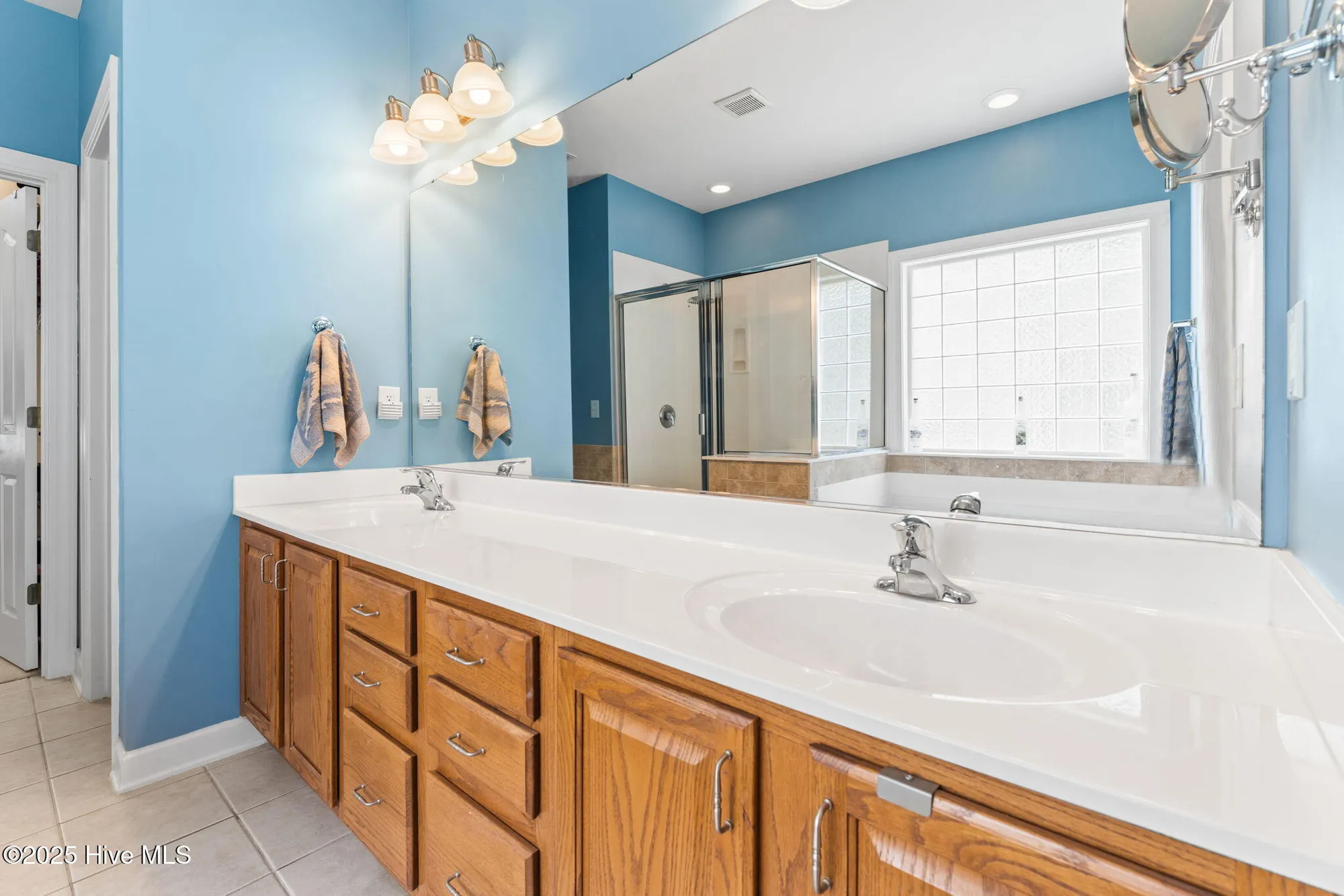Property Slideshow image 39 of 75 | 923 meadowlands trl, Calabash, NC, 28467