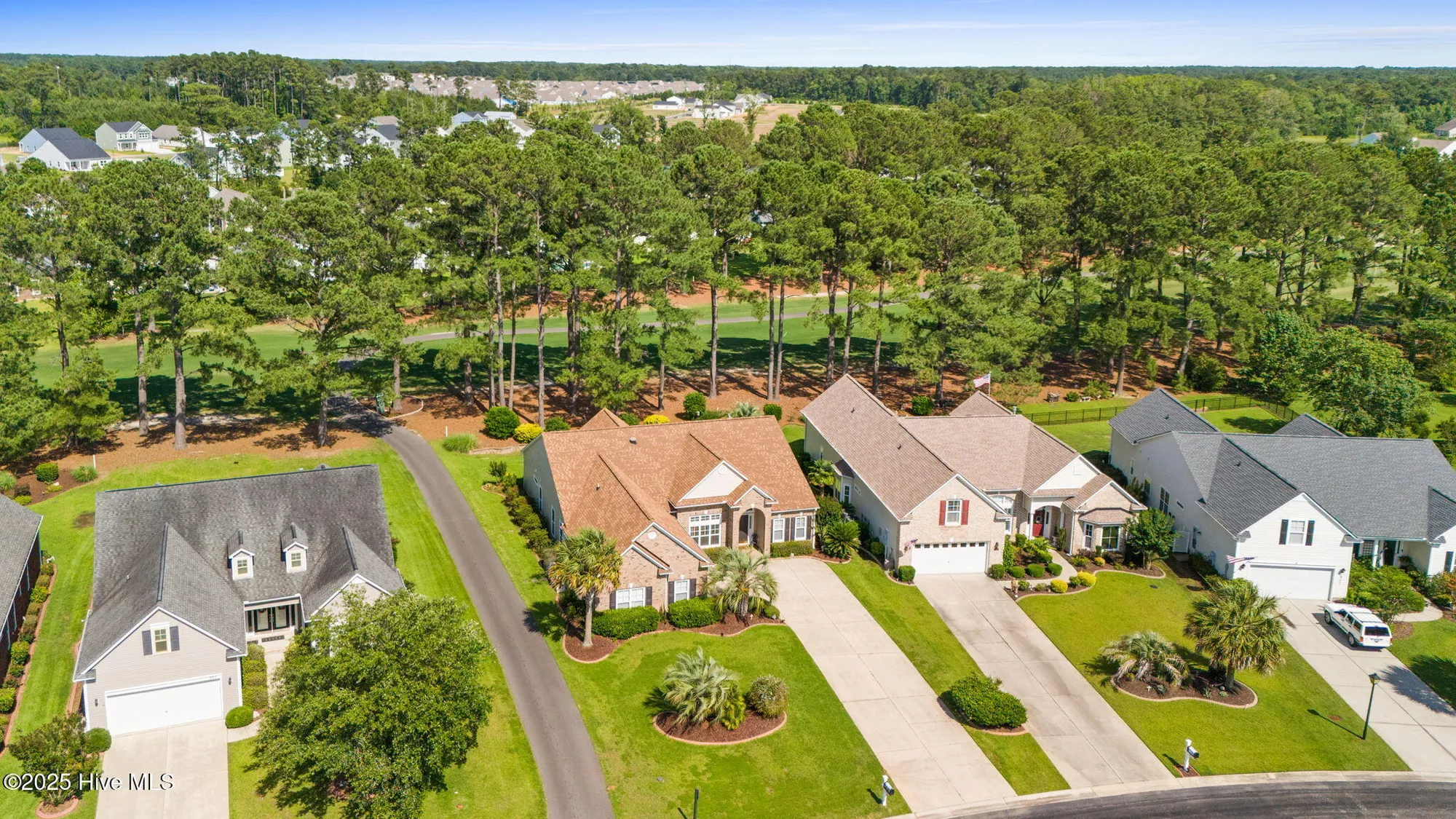 Property Slideshow image 10 of 75 | 923 meadowlands trl, Calabash, NC, 28467