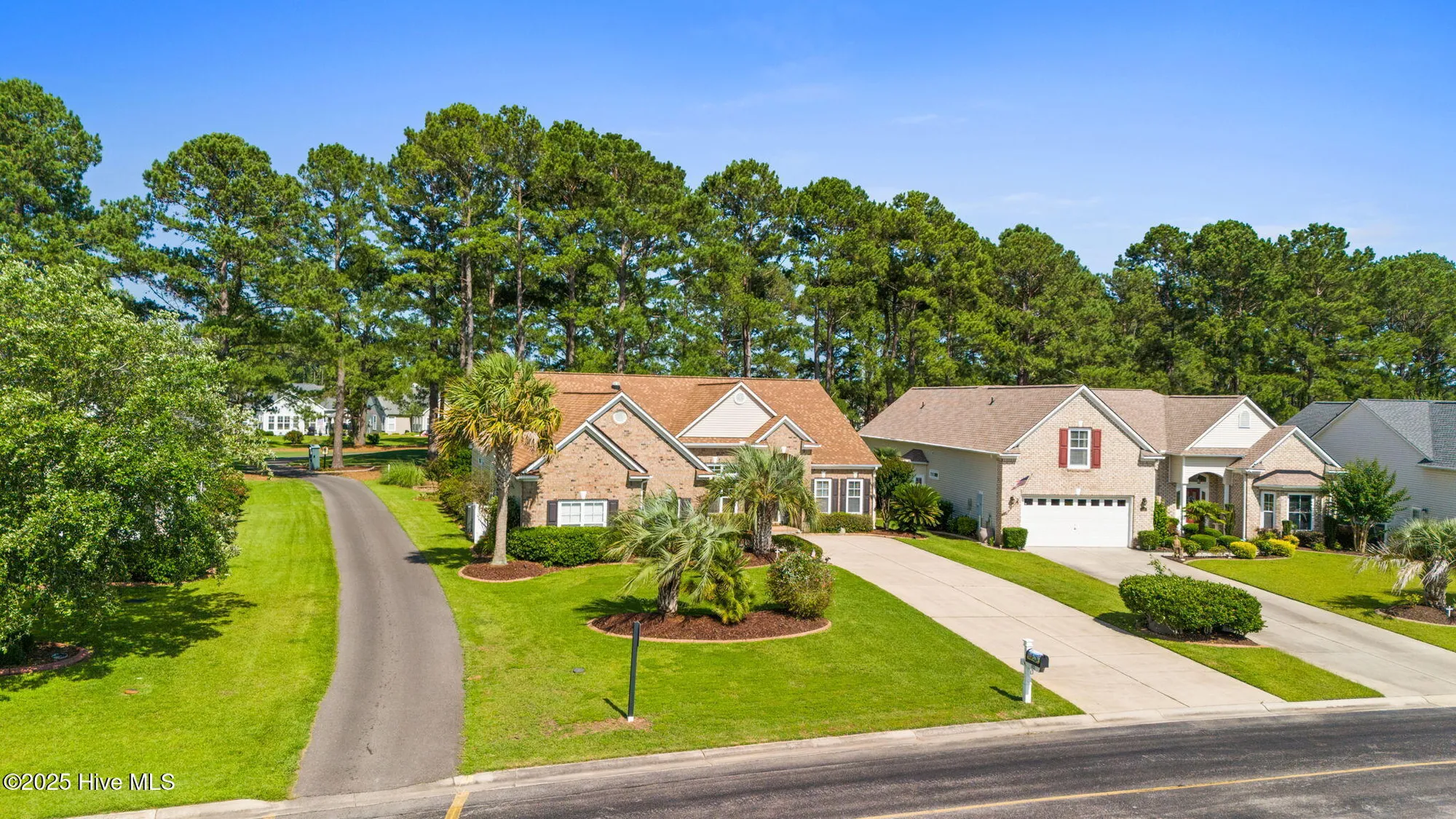 Property Slideshow image 9 of 75 | 923 meadowlands trl, Calabash, NC, 28467