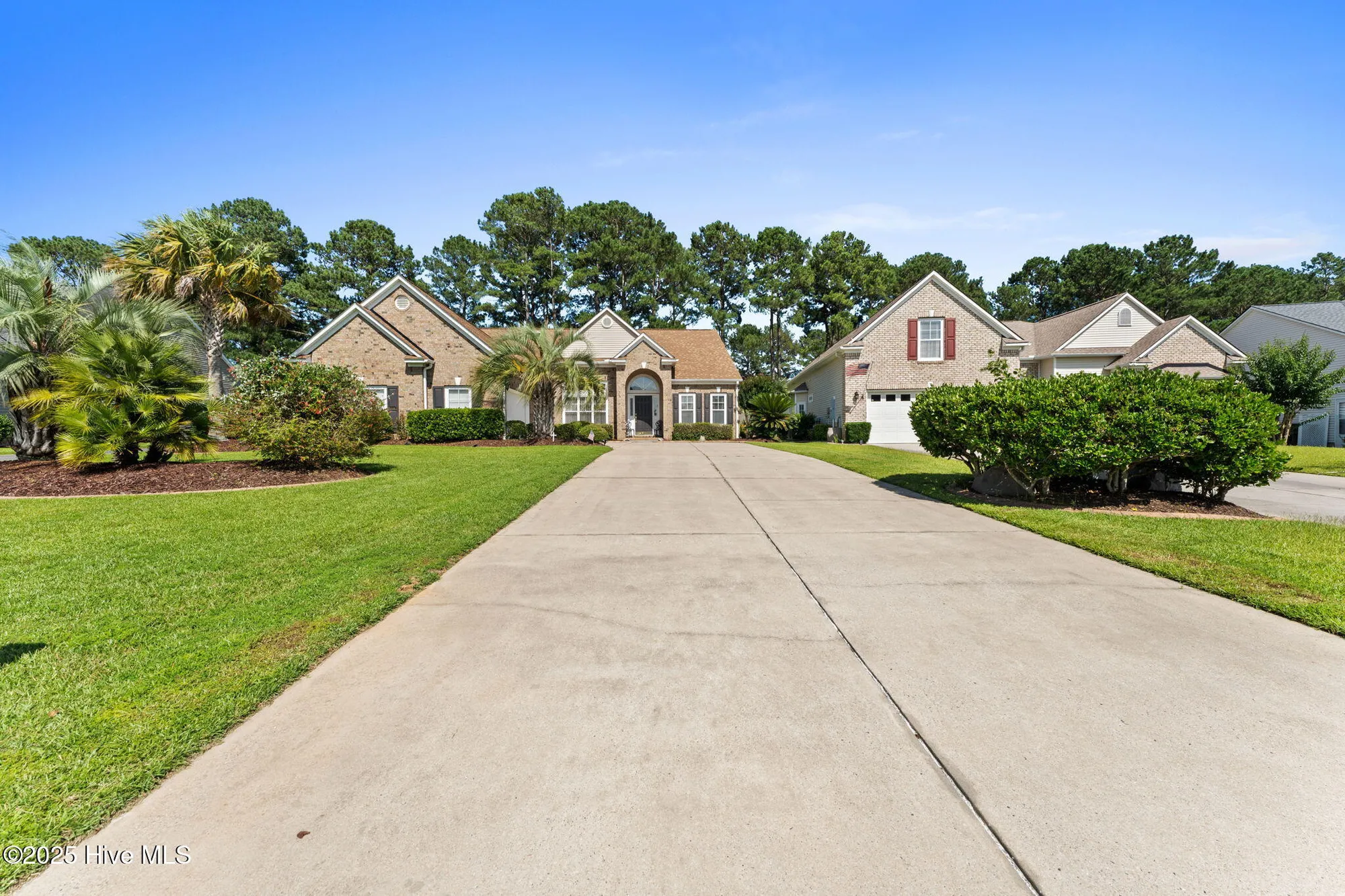 Property Slideshow image 6 of 75 | 923 meadowlands trl, Calabash, NC, 28467