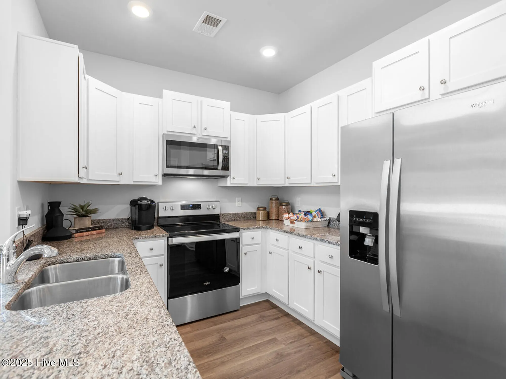 Property Slideshow image 10 of 39 | 4209 allsbrook ln 1064, Leland, NC, 28451