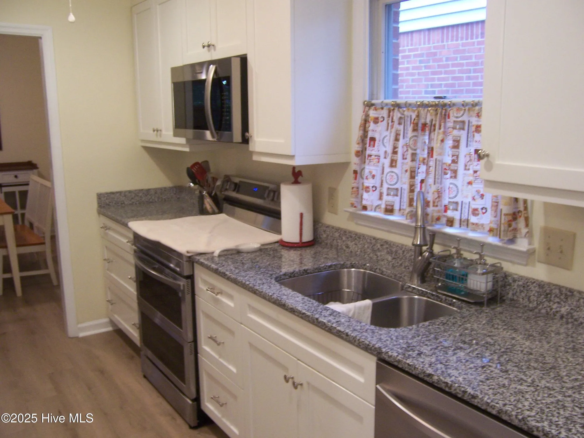 Property Slideshow image 4 of 15 | 560 pinehurst trace dr, Pinehurst, NC, 28374