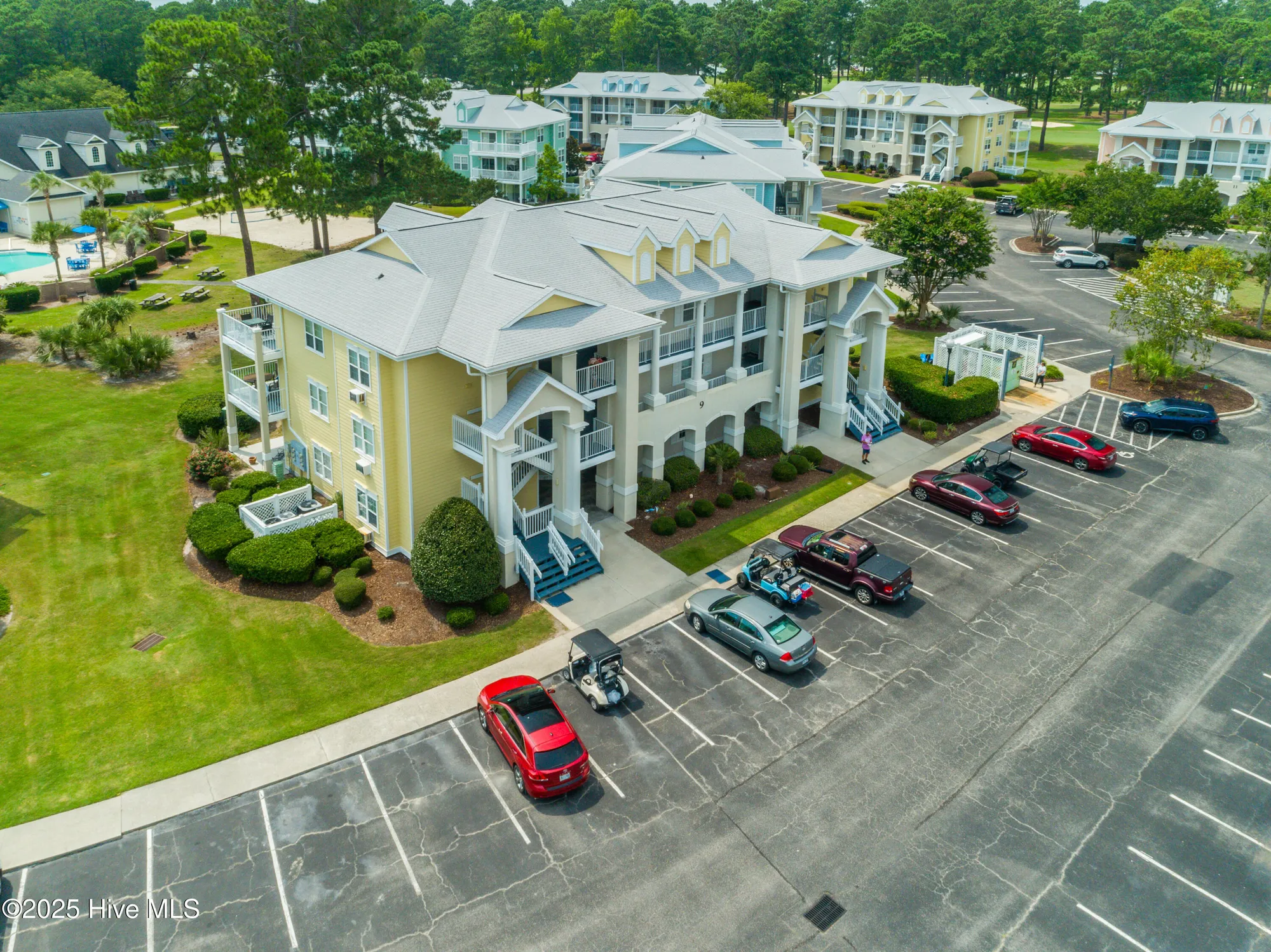 Property Slideshow image 3 of 39 | 330 s middleton dr 908, Calabash, NC, 28467