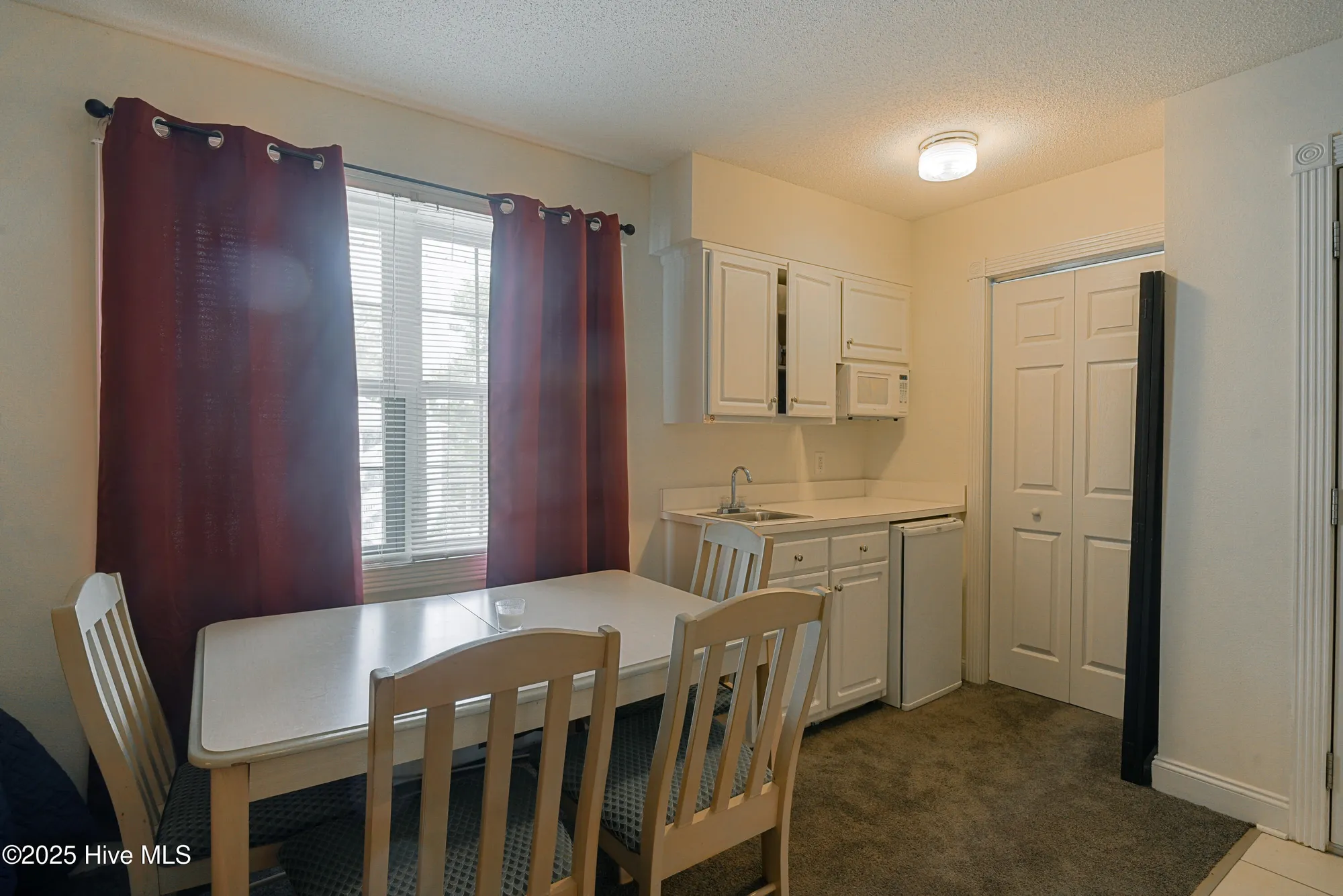Property Slideshow image 18 of 39 | 330 s middleton dr 908, Calabash, NC, 28467