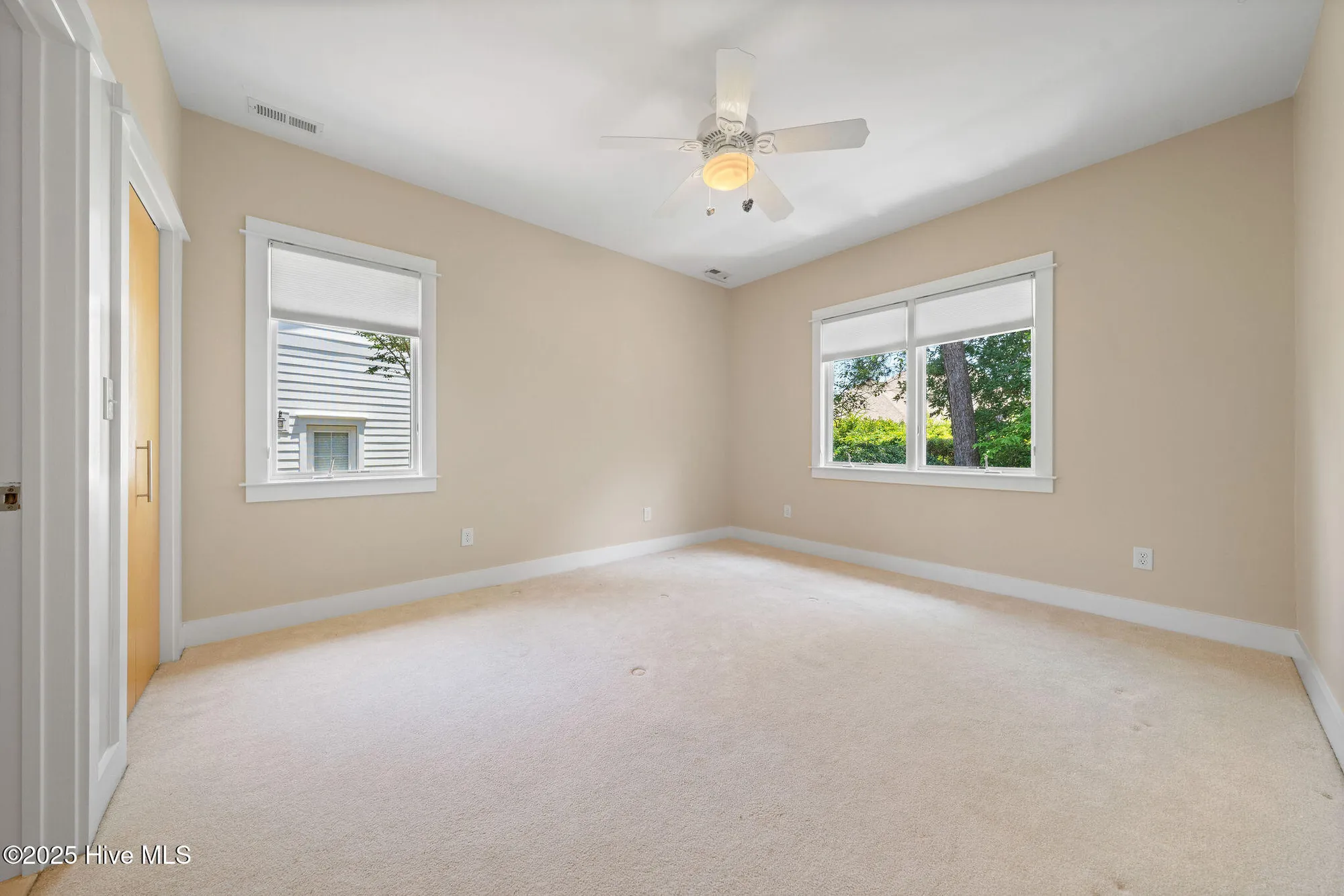 Property Slideshow image 31 of 76 | 2945 moorings way, Southport, NC, 28461