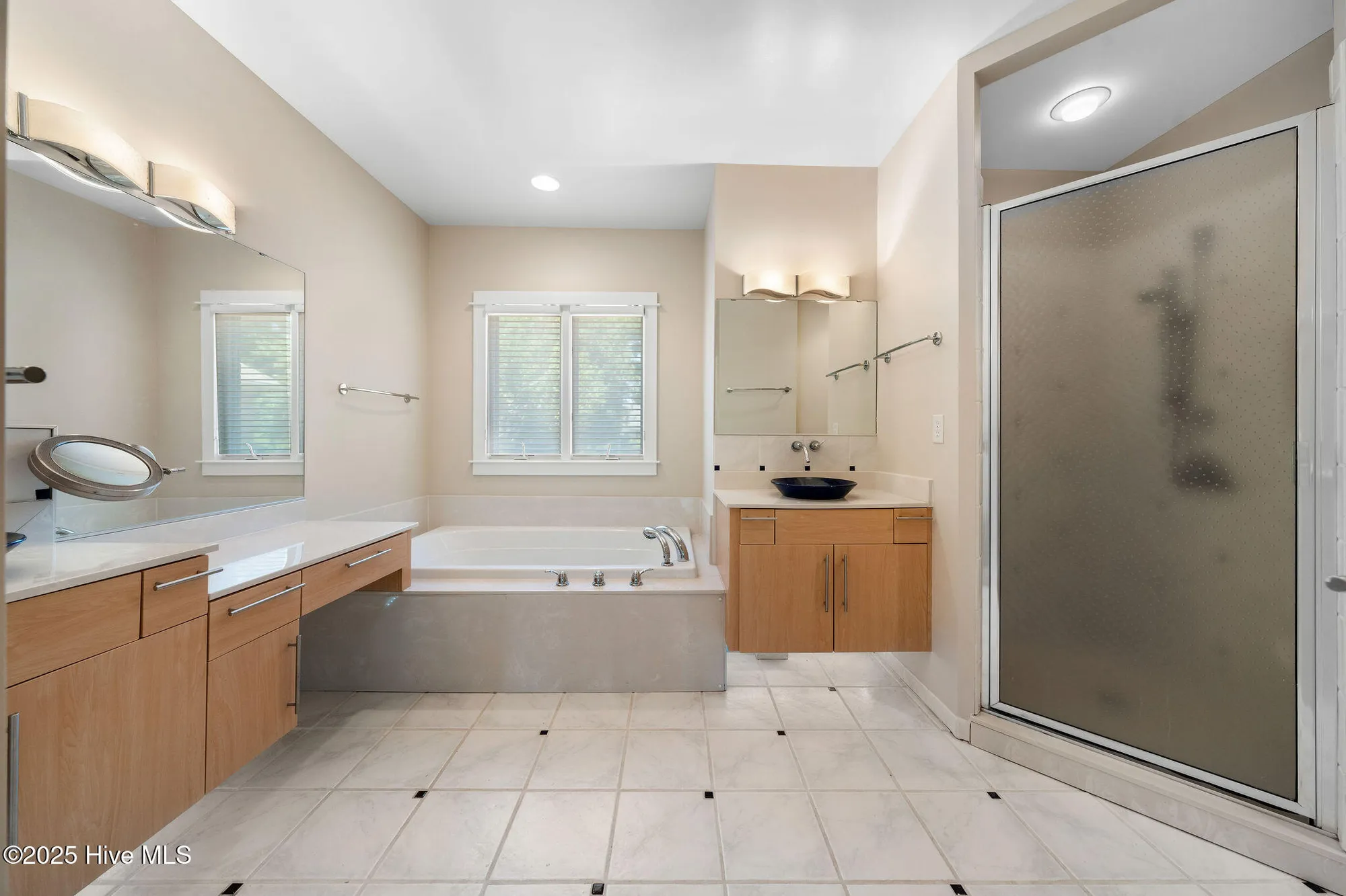 Property Slideshow image 25 of 76 | 2945 moorings way, Southport, NC, 28461