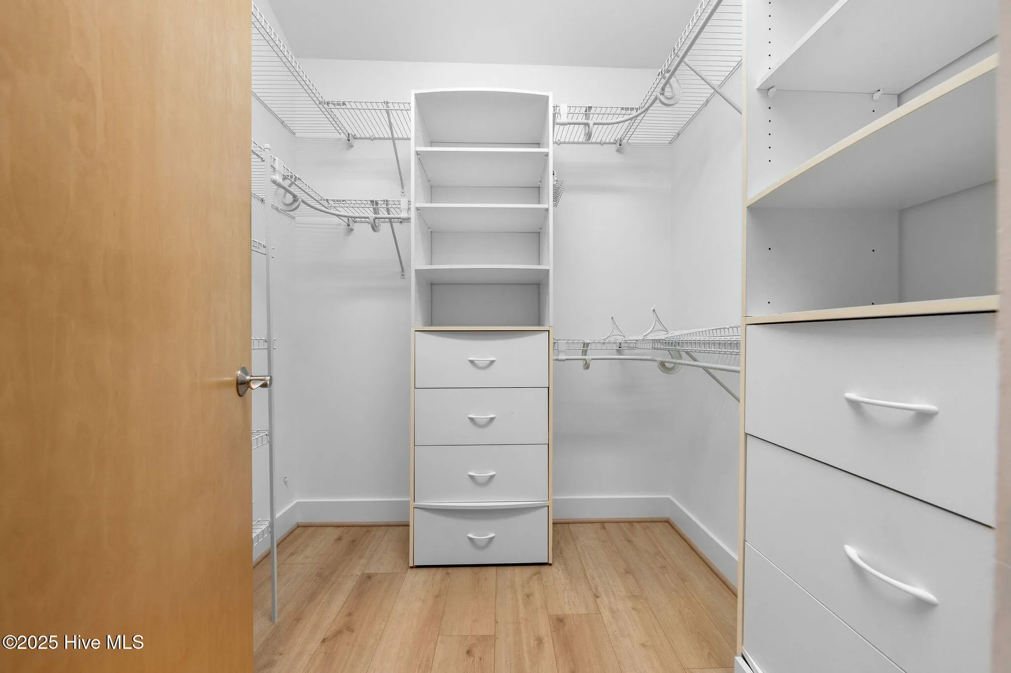 Property Slideshow image 27 of 76 | 2945 moorings way, Southport, NC, 28461