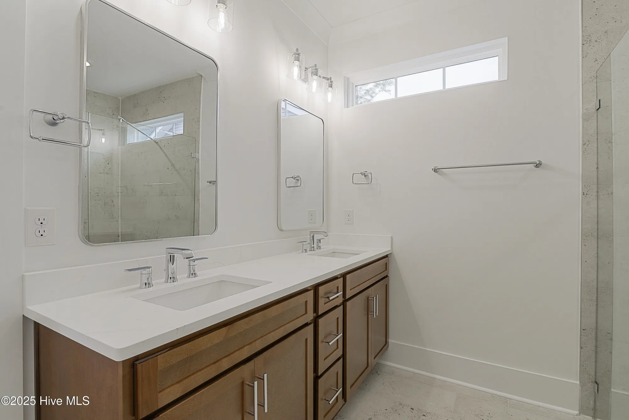 Property Slideshow image 25 of 49 | 1103 treyburn ct, Calabash, NC, 28467