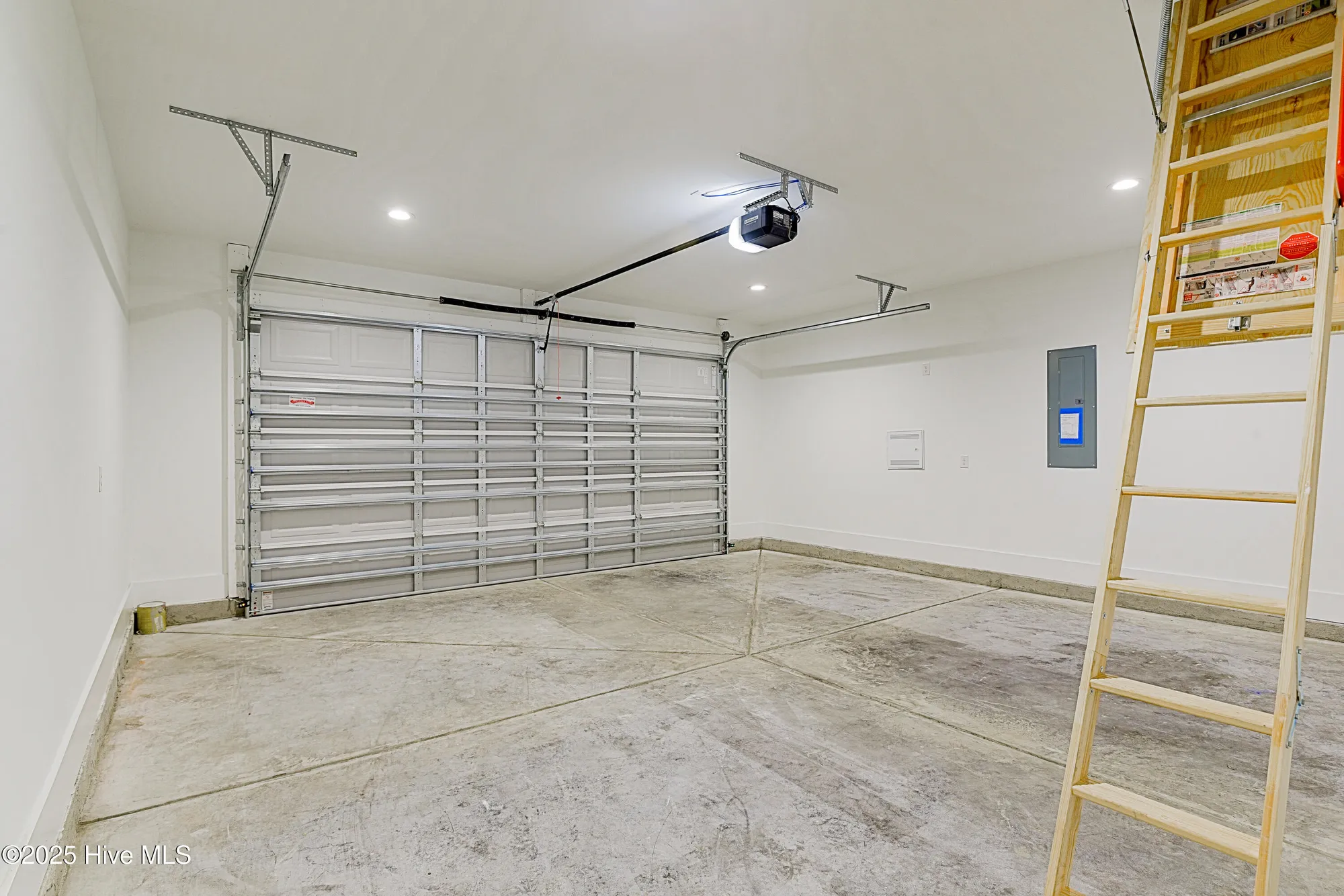 Property Slideshow image 34 of 49 | 1103 treyburn ct, Calabash, NC, 28467