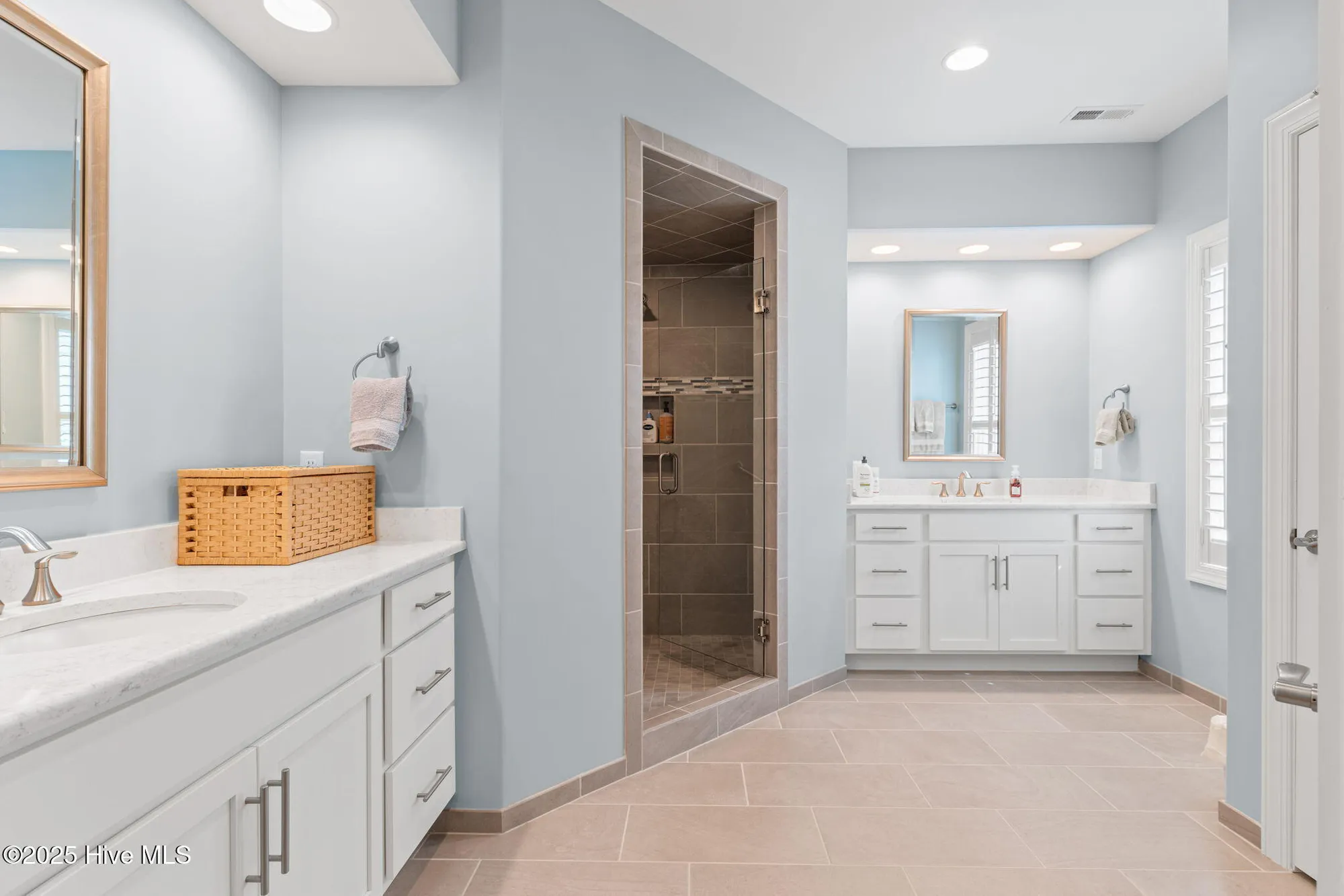 Property Slideshow image 24 of 91 | 3001 moss hammock wynd, Southport, NC, 28461