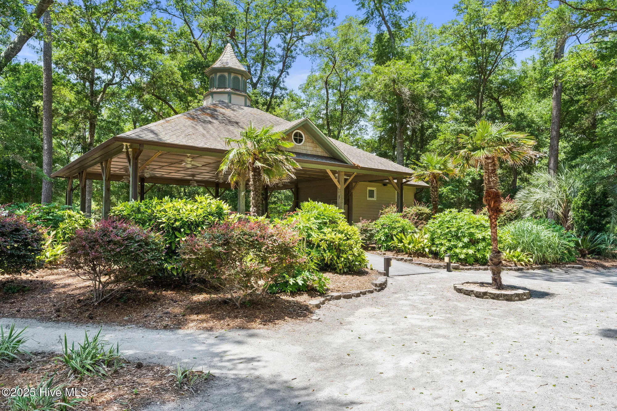 Property Slideshow image 65 of 91 | 3001 moss hammock wynd, Southport, NC, 28461