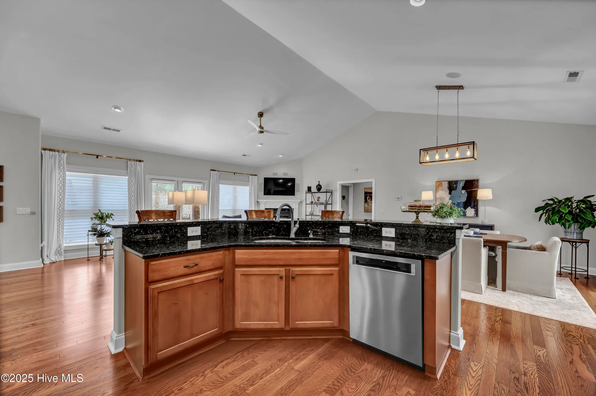 Property Slideshow image 9 of 72 | 1109 wilwood ct, Leland, NC, 28451