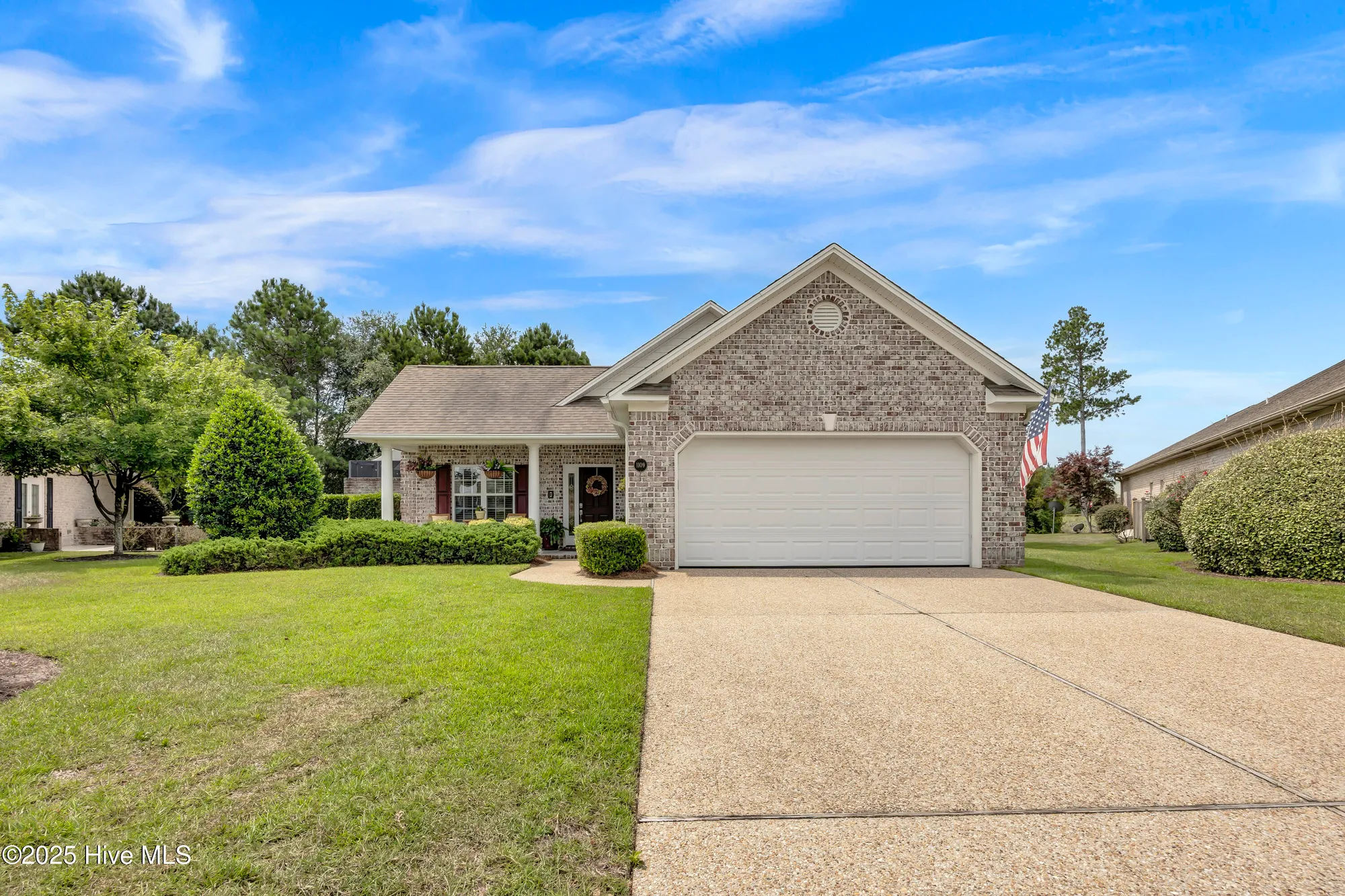 Property Slideshow image 2 of 72 | 1109 wilwood ct, Leland, NC, 28451